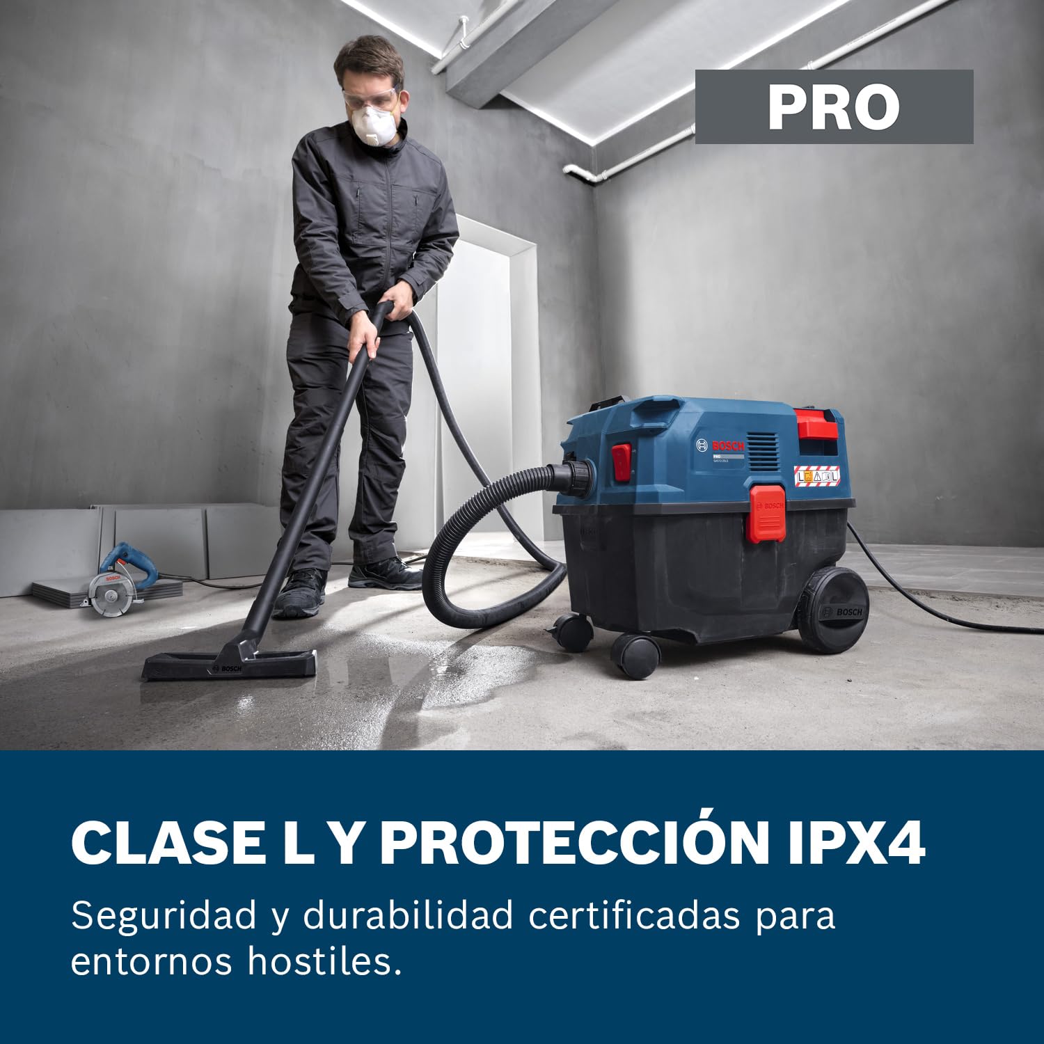 Bosch PRO Extractor con cable seco/húmedo GAS12-25LS (tubos de extensión, filtro plisado plano, manguera de 3,5 m, boquillas curva, de suelo y de rendija, saco de muletón, adaptador, caja de cartón)