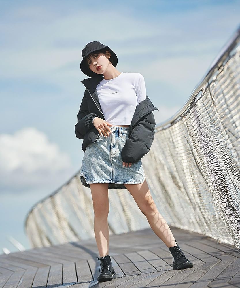 :CK Jeans コーデュロイクロッププーファーショートダウン CK Jeans コーデュロイクロッププーファーショートダウン