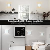 Vista 7 de HEQIQEH Modern Cube - Apliques de pared a pilas, cubo LED blanco para interiores arriba y abajo, lámpara de pared con control remoto, accesorios
