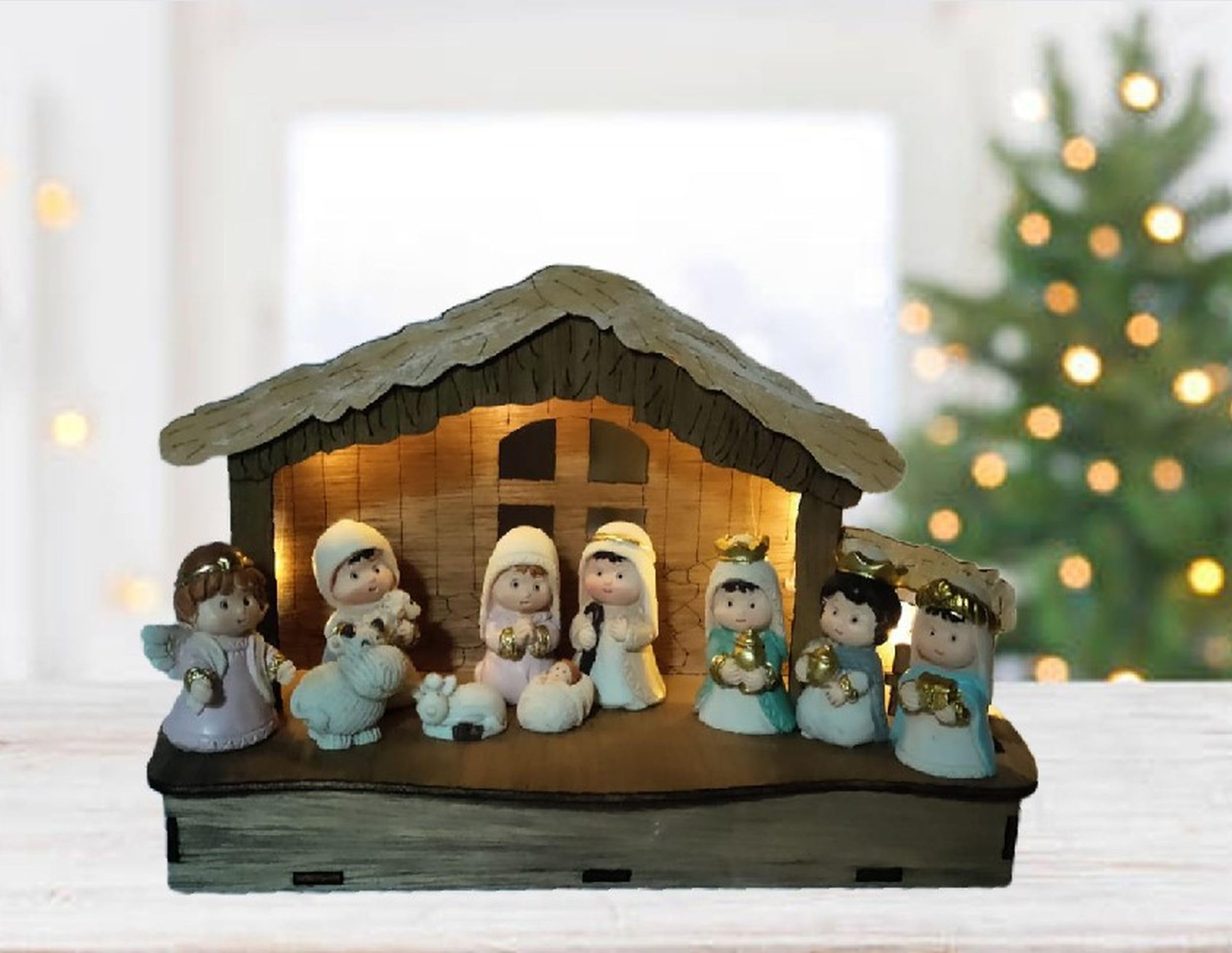 Small Christmas Nativity Scene Light Up LED Traditional Nativity 11 Piece Warm White Light