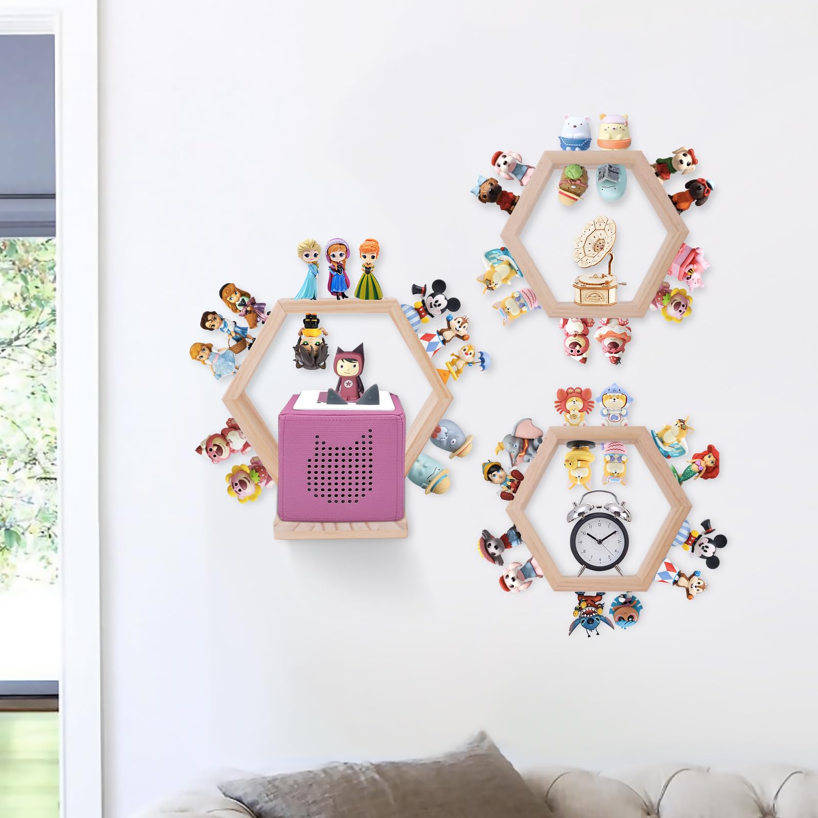 Givilio Tonie Regal Wabe (3er Set) – Wandregal aus Holz für Toniebox Starter & Figuren – Magnetische Hexagon-Schweberegal Aufbewahrung für Toniebox Player & Spielzeug (Natur)
