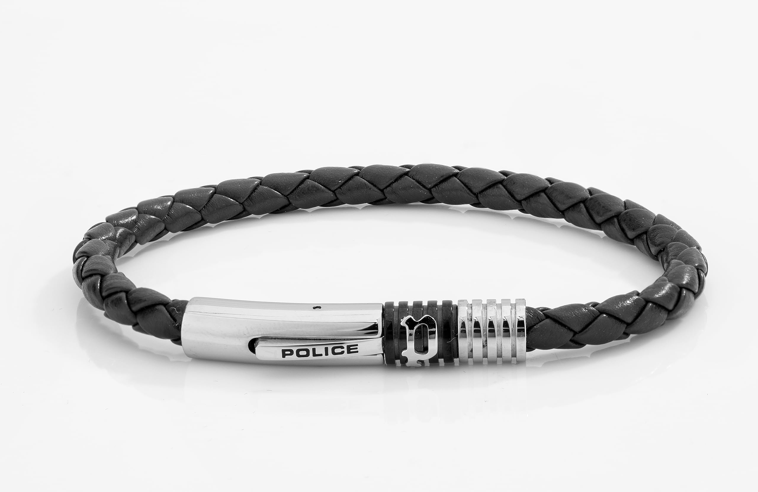 POLICE PULSEIRA, Pele