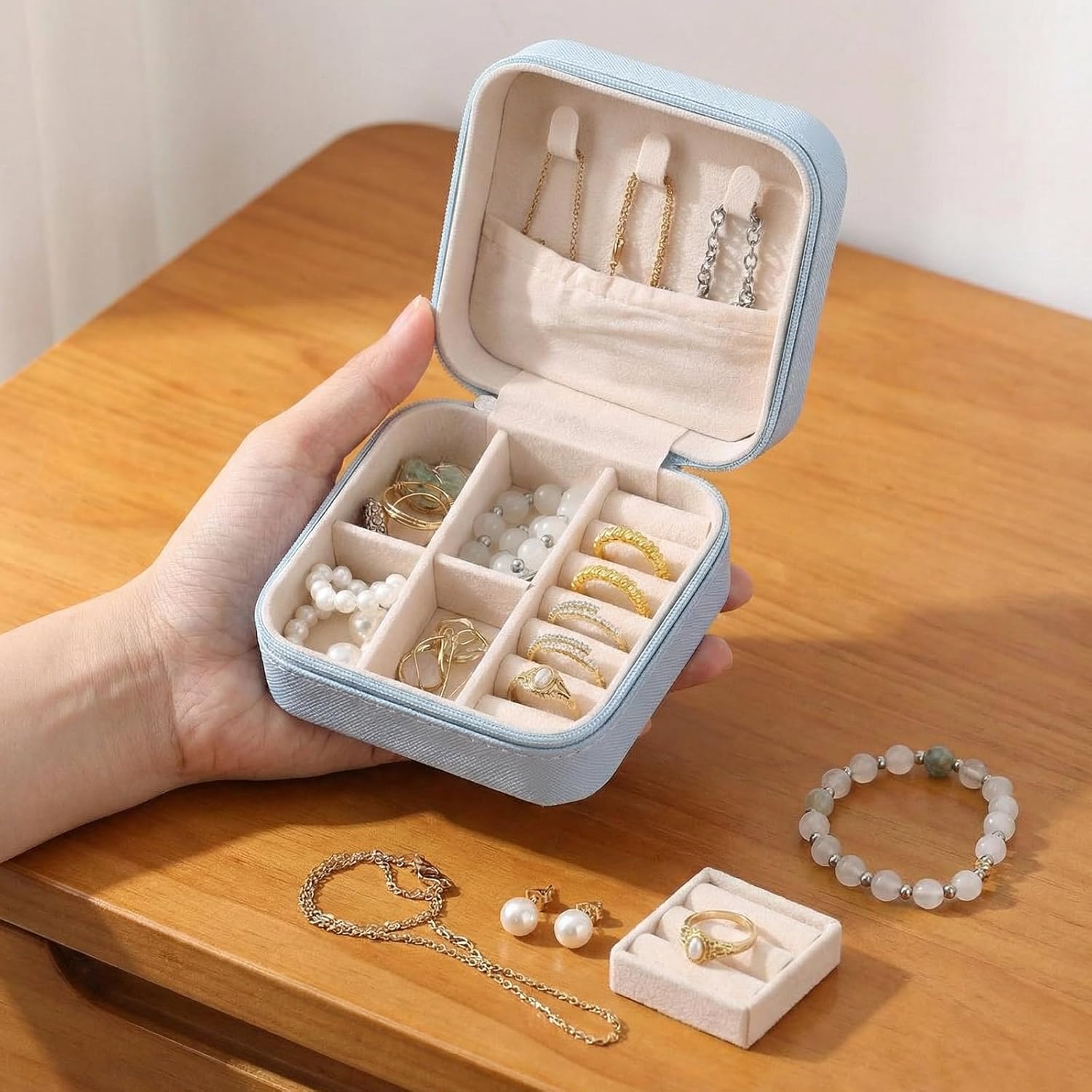 Taiyin Travel Jewelry Case, Valentines Day Gifts for Her- Small Jewelry Organizer Box Bridesmaid Gifts for Women Girls