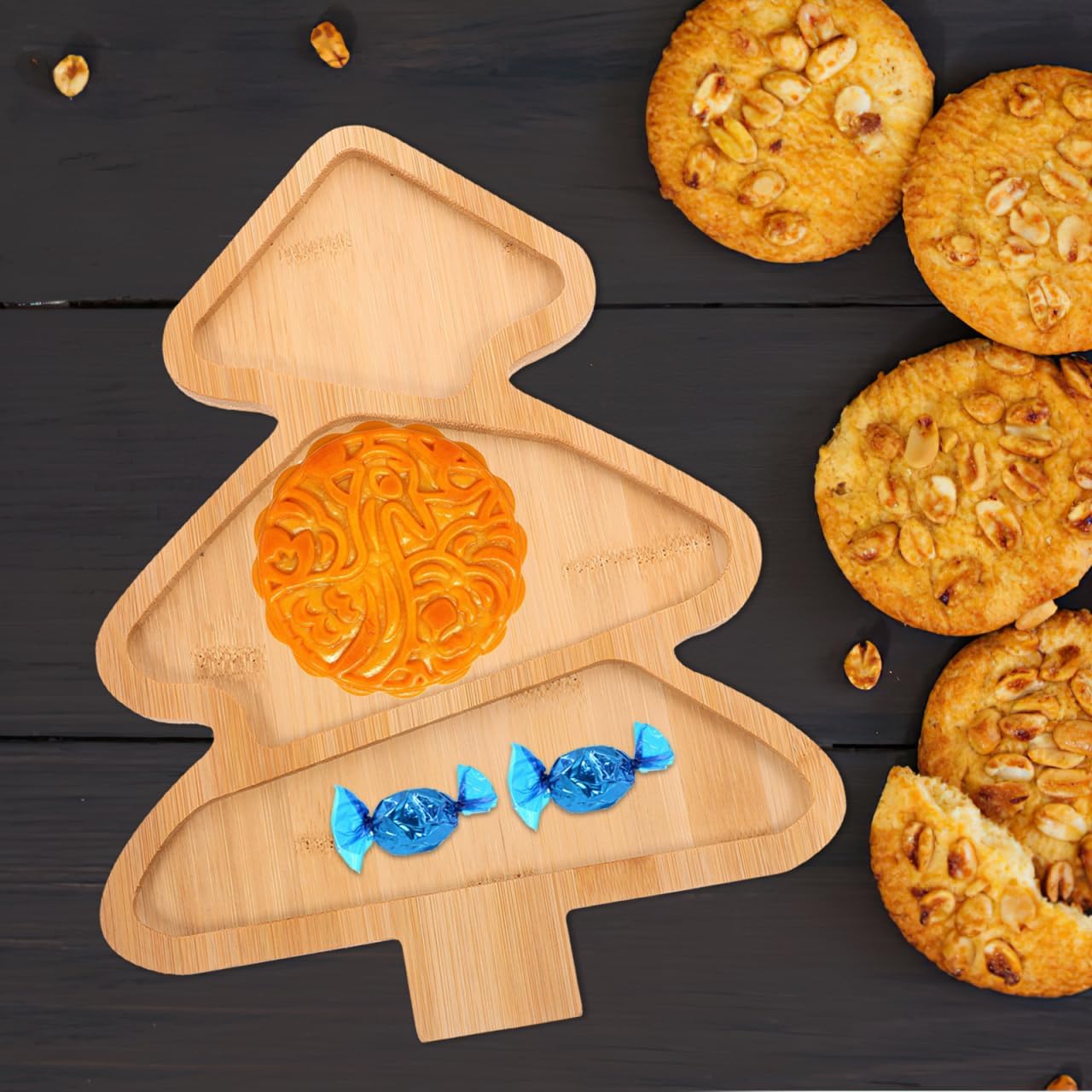 Amosfun Christmas Tree Serving Tray Bamboo Christmas Tree Charcuterie Board Food Holder Snacks Desserts Fruits Platter 11X8.5 Inch
