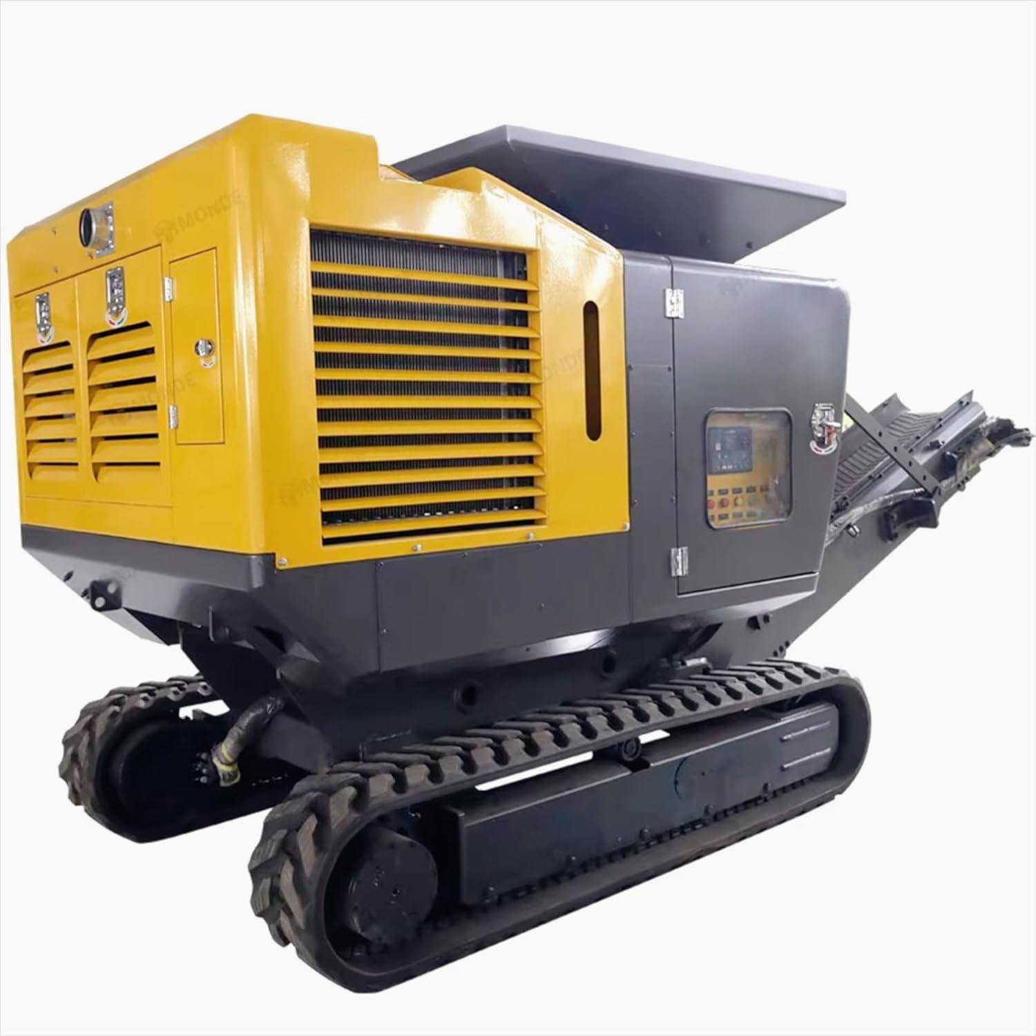 Mini Portable Mobile Crusher Plant, Compact Tracked Rock & Concrete Crushing Machine, Mobile Aggregate & Recycling Crusher for Quarry Mining, Road Construction & Demolition Projects