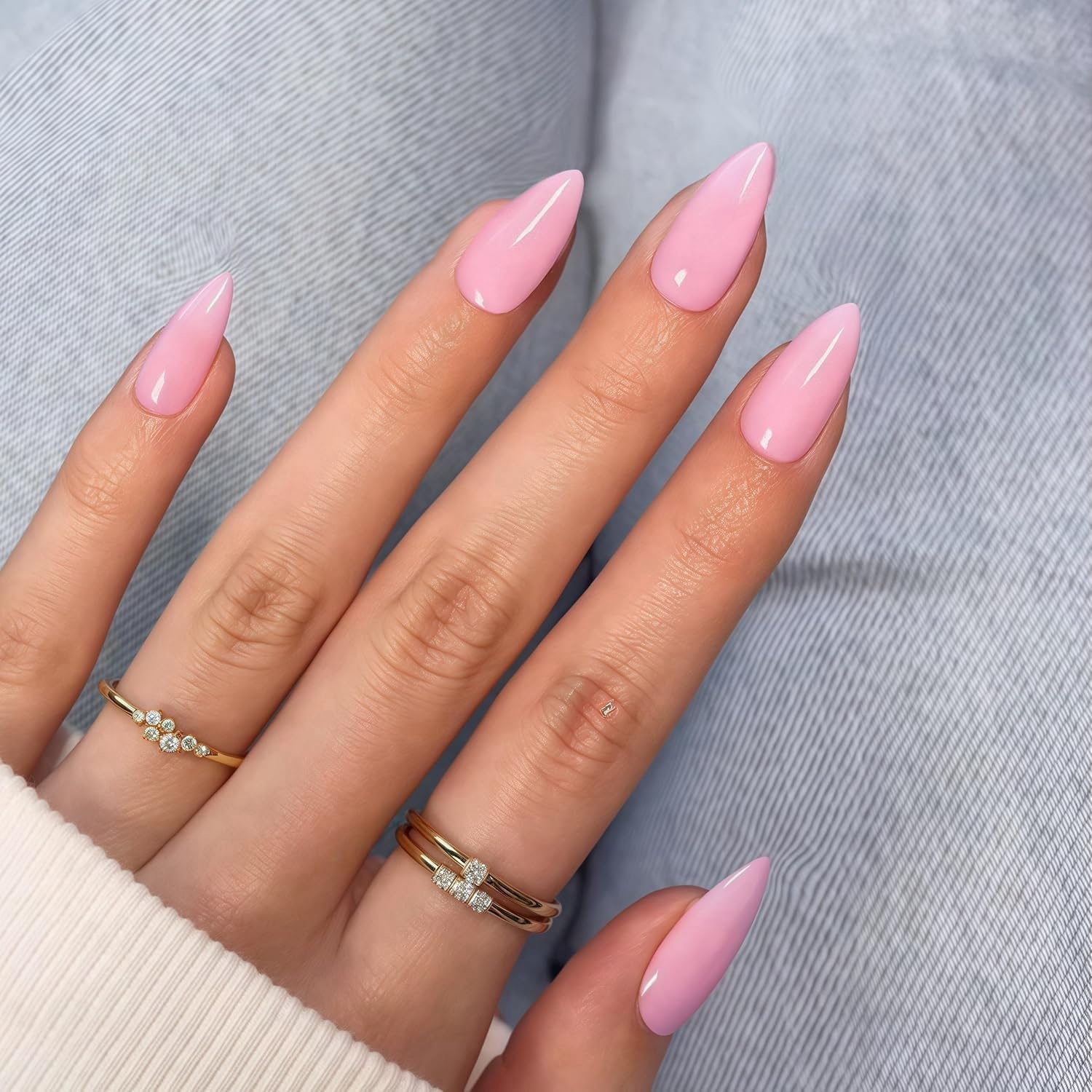 SXVME 48 Pcs Baby Pink Press on Nails Almond Medium Acrylic False Nails Medium Stiletto Natural Fake Nail Set Elegant Solid Color Full Cover Glossy Gel Stick on Nails for Women Daily Wear
