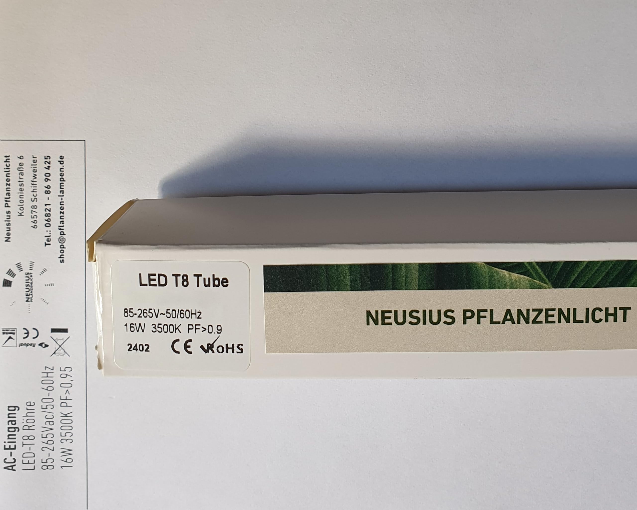 LED Pflanzenlampe Leuchtröhre 3500 Kelvin, 120cm G13 T8 mit Fassung