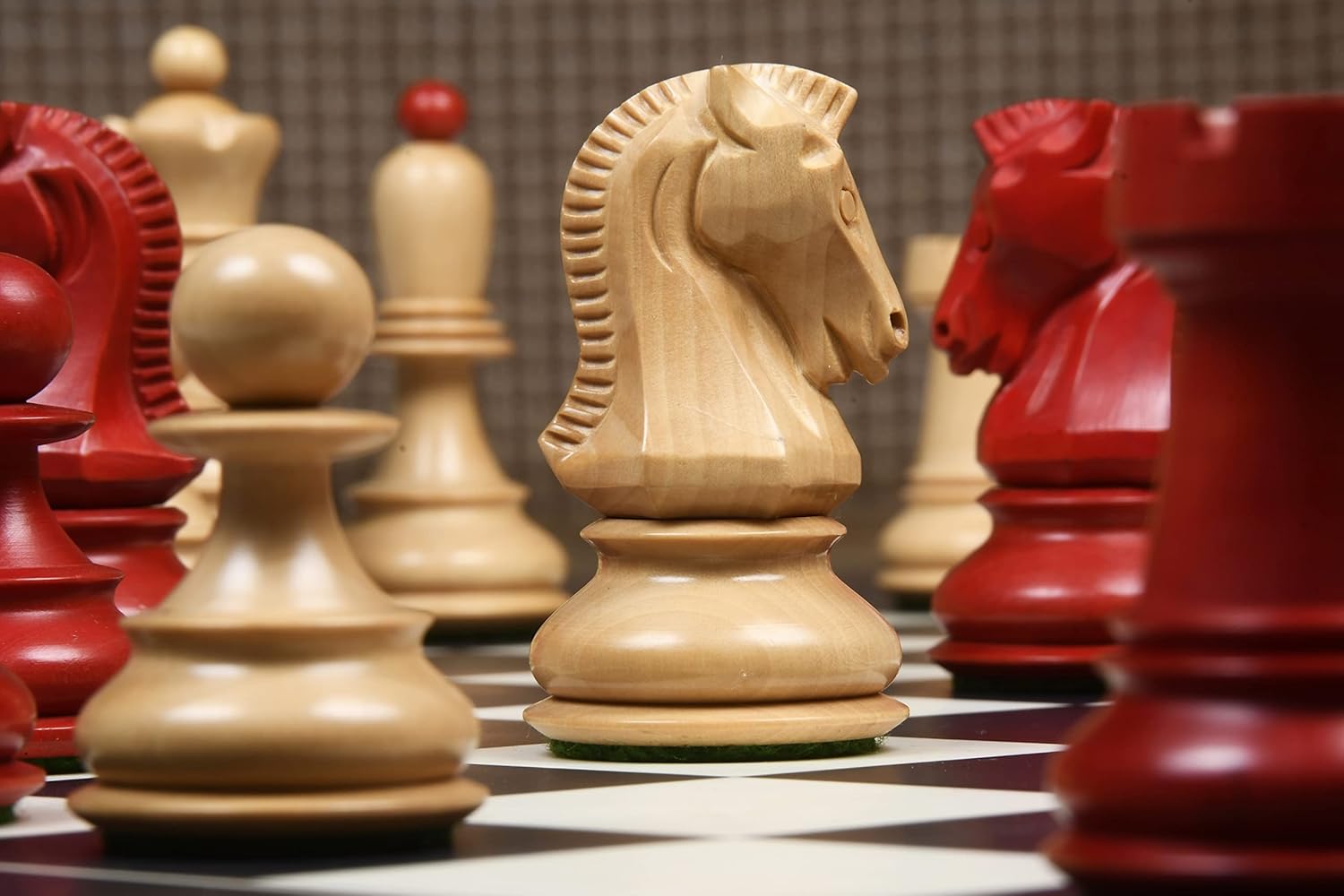 1950 Reproduced Dubrovnik Bobby Fischer Chessmen V3.0 in Stained Crimson Boxwood/Boxwood – 3.7" King | Handcrafted Weighted Chess Set for Collectors & Professionals