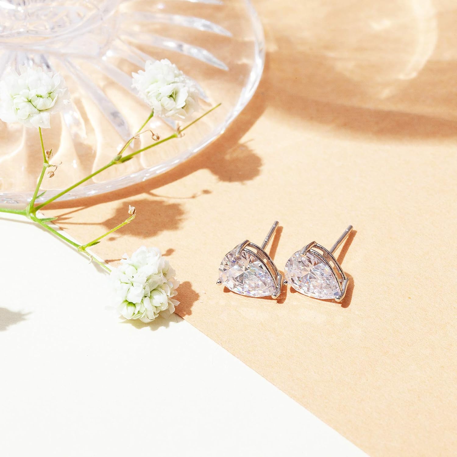 14K Yellow Gold Plated Sterling Silver Cubic Zirconia Stud Earrings for Women Round 7.5mm: Clothing, Shoes & Jewelry