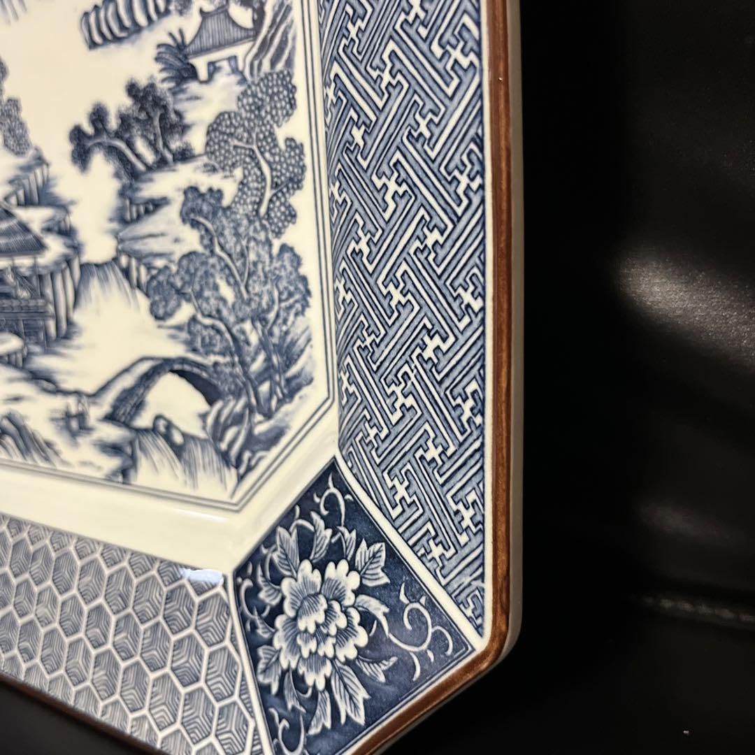 Amazon.co.jp: 大皿 角皿 朝明窯 晴峰作 有田焼 骨董 アンティーク Amazon.co.jp: 大皿 角皿 朝明窯 晴峰作 有田焼 骨董 アンティーク