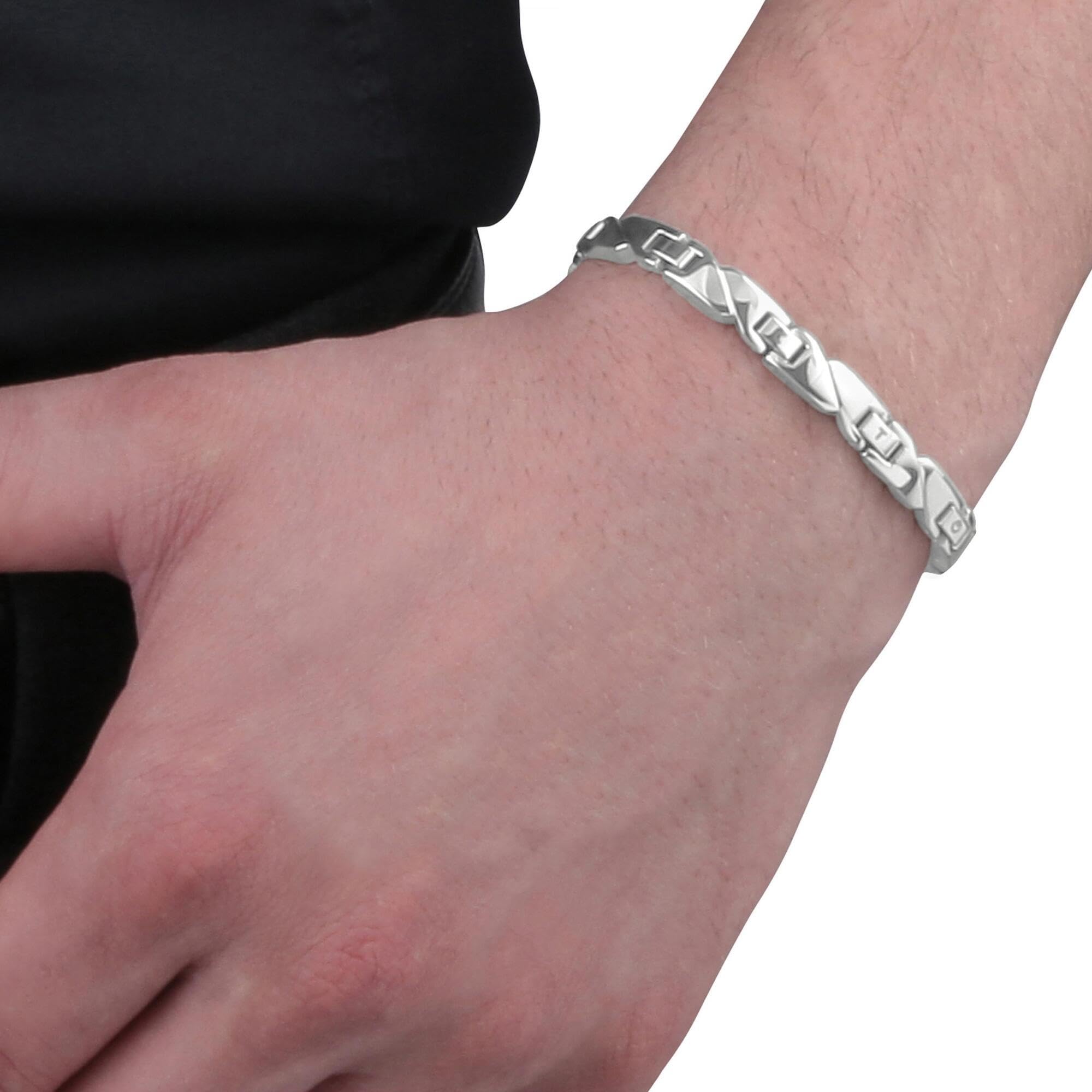 Sector No Limits Sector SLI59 - Bracciale da Uomo, Acciaio Inossidabile, Collezione Basic, Regolabile, Chiusura con Maglie Removibili, Idea Regalo Compleanno