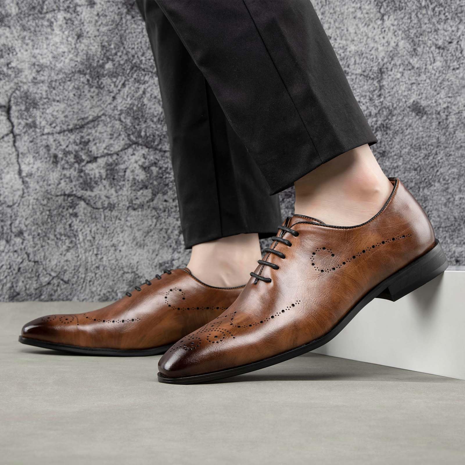 MEIJIANA Oxford Schuhe Herren Business Schuhe Leder Elegante Herren Anzugschuhe Sommer Schnürhalbschuhe