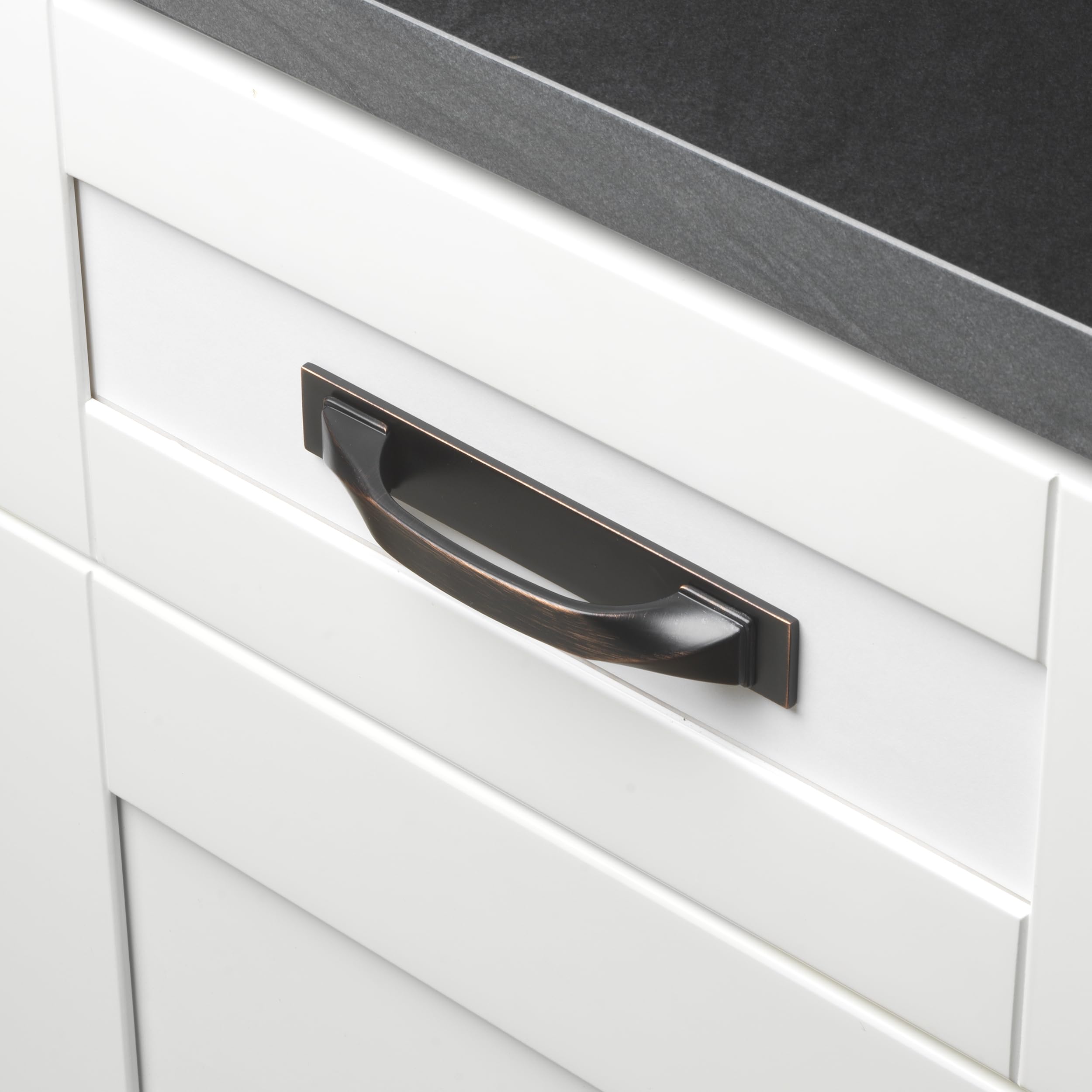 GlideRite 6" Squared Backplate 5 1/16" 128mm Center Center, Oil Rubbed Bronze   6342 96 ORB 1