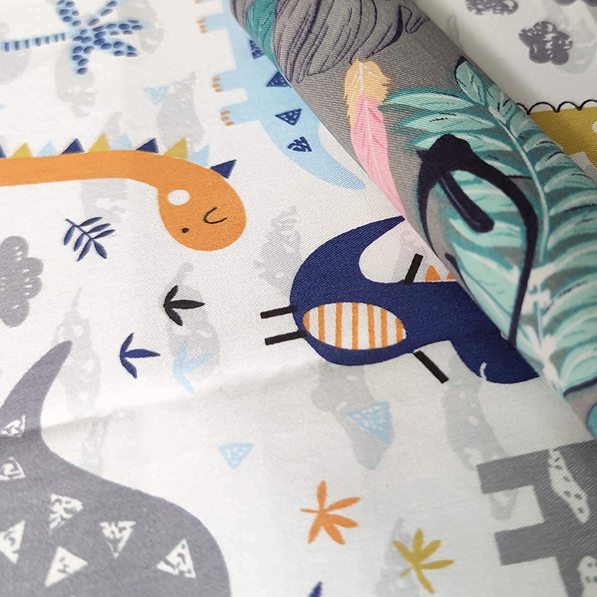 Gnognauq 6Pcs Flamingo Printed Cotton Fabric Fat Quarters Fabric Bundles for Patchwork Sewing Crafting, 18 x 22 inches