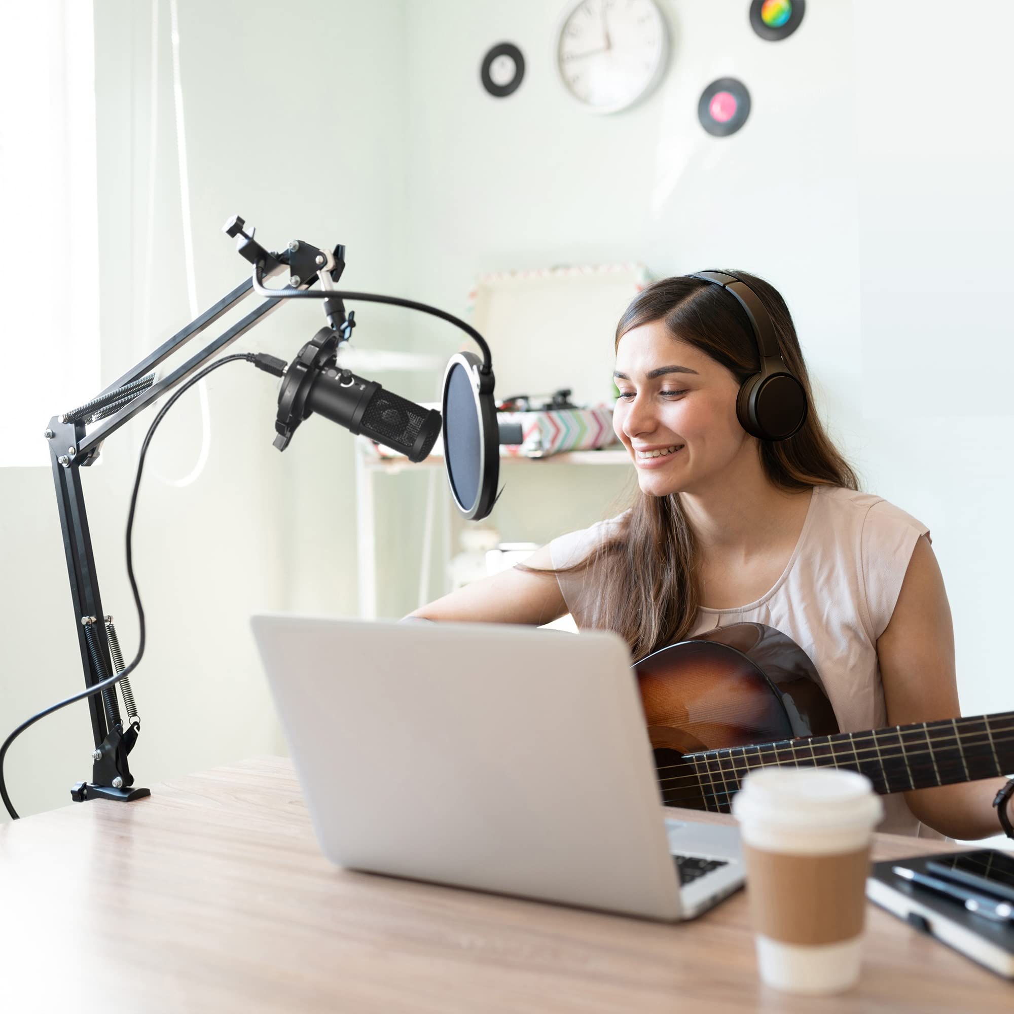 Easypix MYSTUDIO Podcast - Equipo Completo con micrófono y Auriculares para grabaciones de Audio
