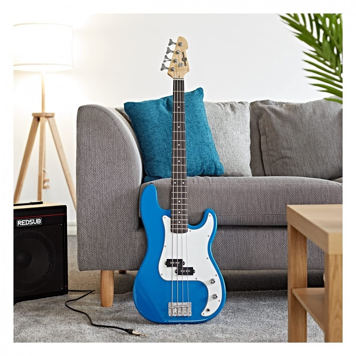 Guitare basse LA by Gear4music Bleu avec ampli 15W housse et Cable