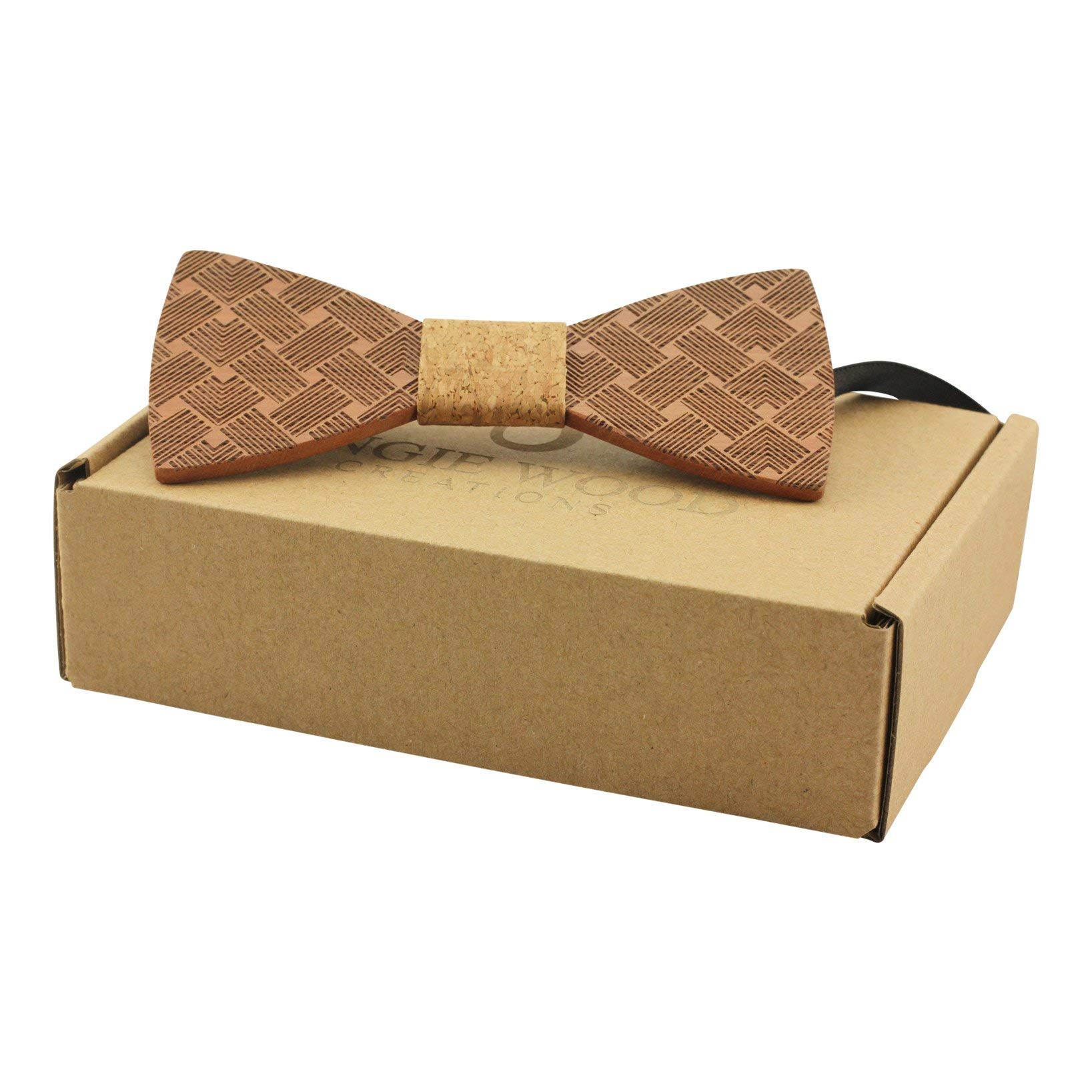 Adult-Sized Red Sandalwood Bow Tie with Woven Pattern and Cork Centre