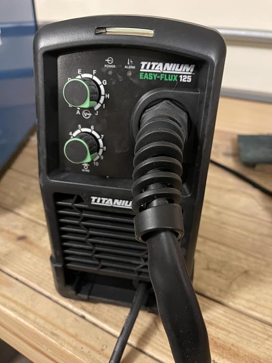 Titanium Easy-Flux 125 Amp Welder Green