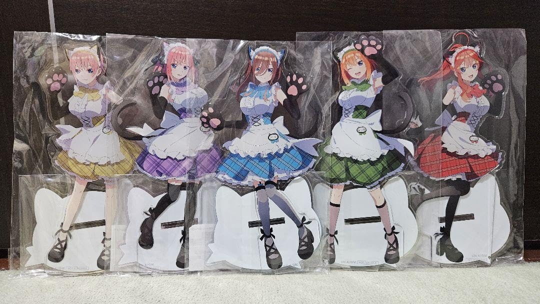 Amazon.co.jp: 希少 五等分の花嫁 BIG アクリルスタンド セット : おもちゃ