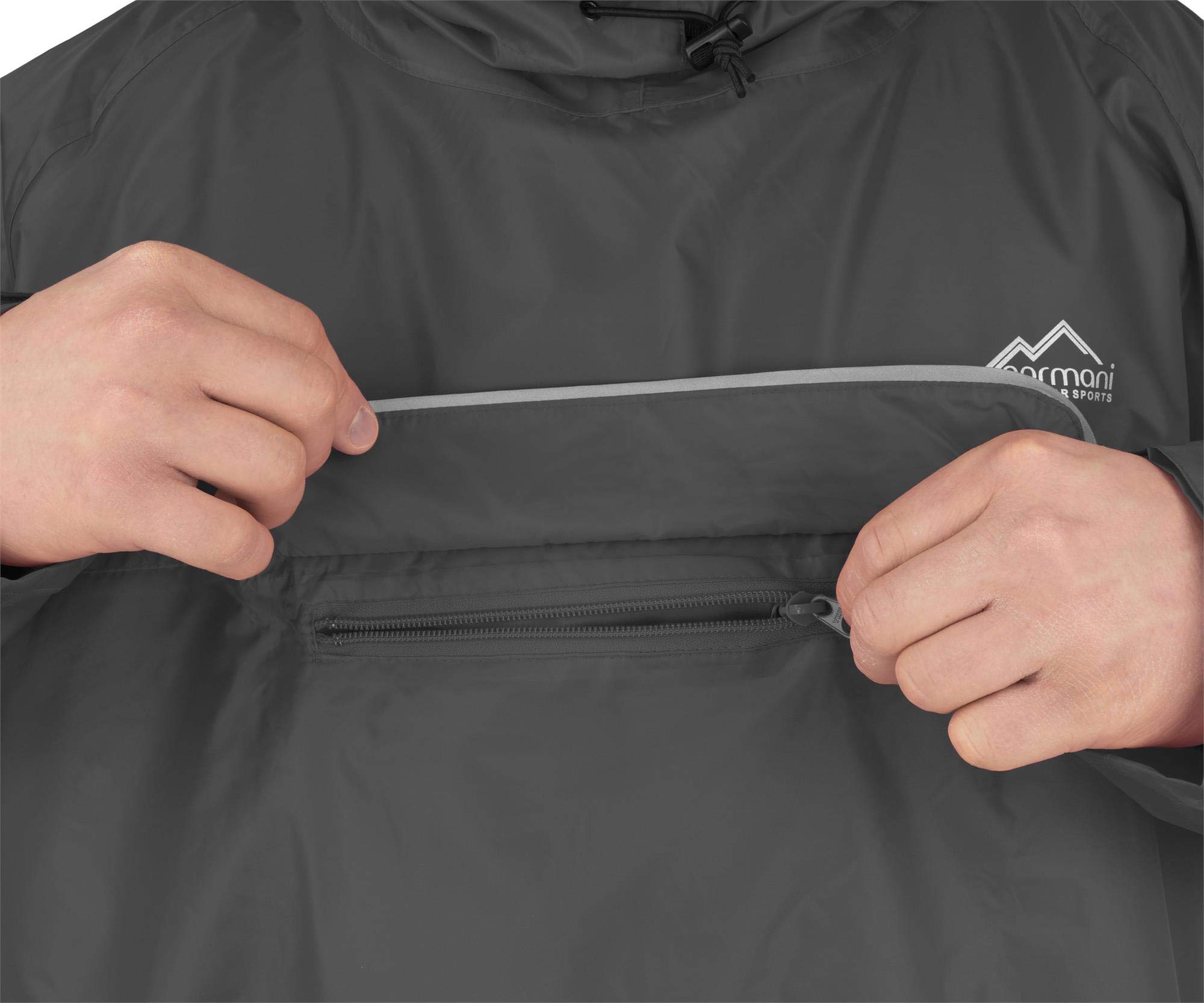 normani Regenponcho mit Rucksackfunktion - Wassersäule: 12.000 mm - Outdoorponcho - Extra Langer Wanderponcho Regencape Reiseponcho mit Ärmeln für Damen und Herren