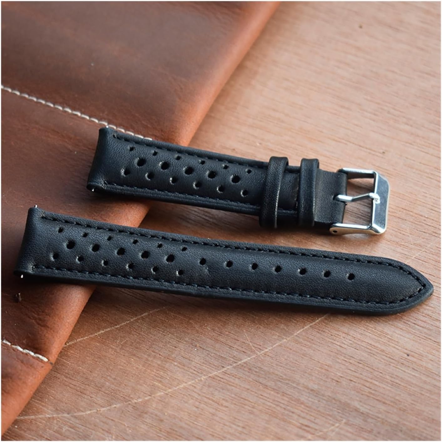 yingyingjia Leather Watch Strap 18mm 19mm 20mm 22mm Watch Band Bracelet Porous Watchbands Mens Wristwatches Band