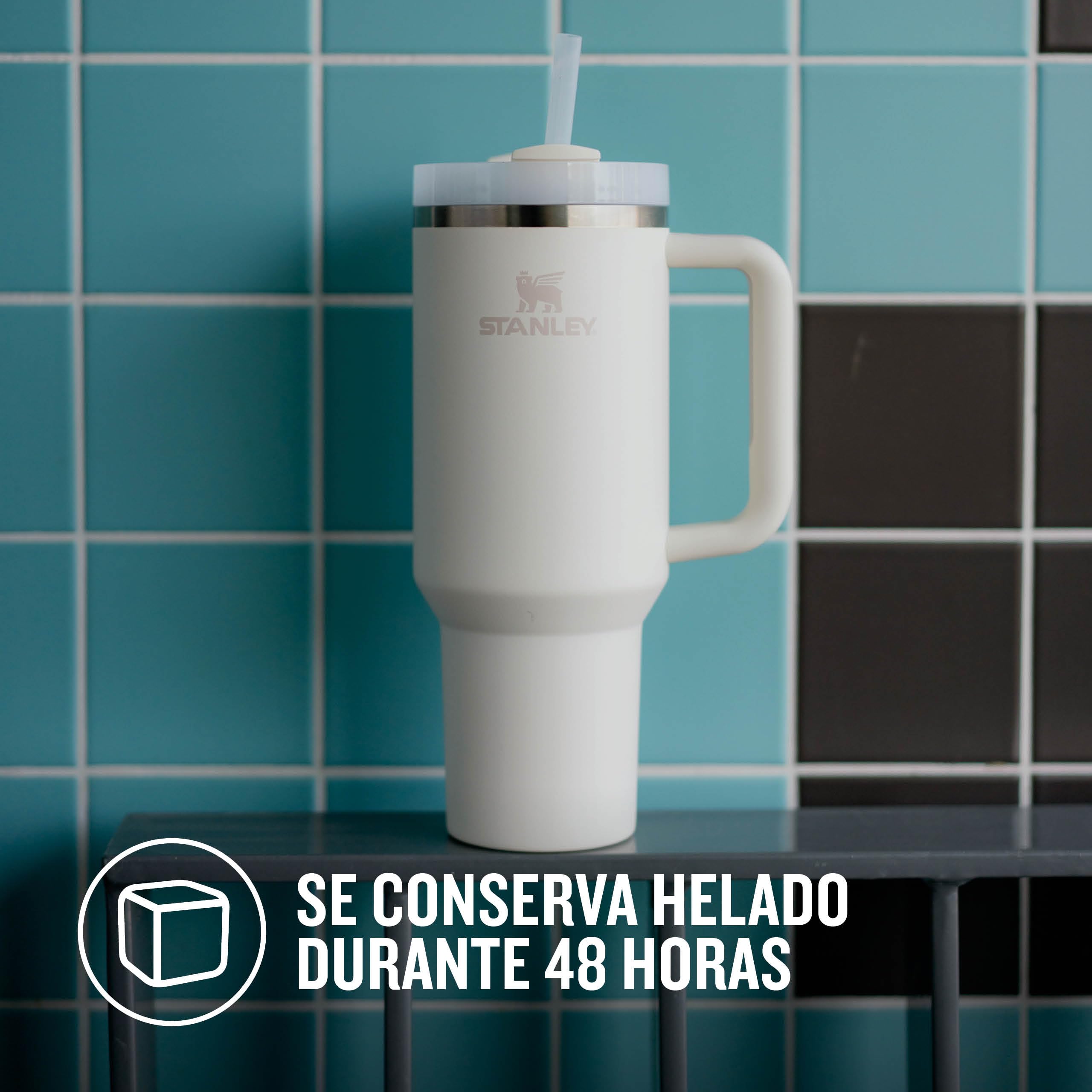STANLEY Quencher H2.0 FlowState Tumbler 1.2L - Termo Conserva el Frío 11 Horas - Helada Durante 48 Horas - Botella Agua Acero Inoxidable - Taza Termica - Vaso Termico Sin BPA - Cream Tonal