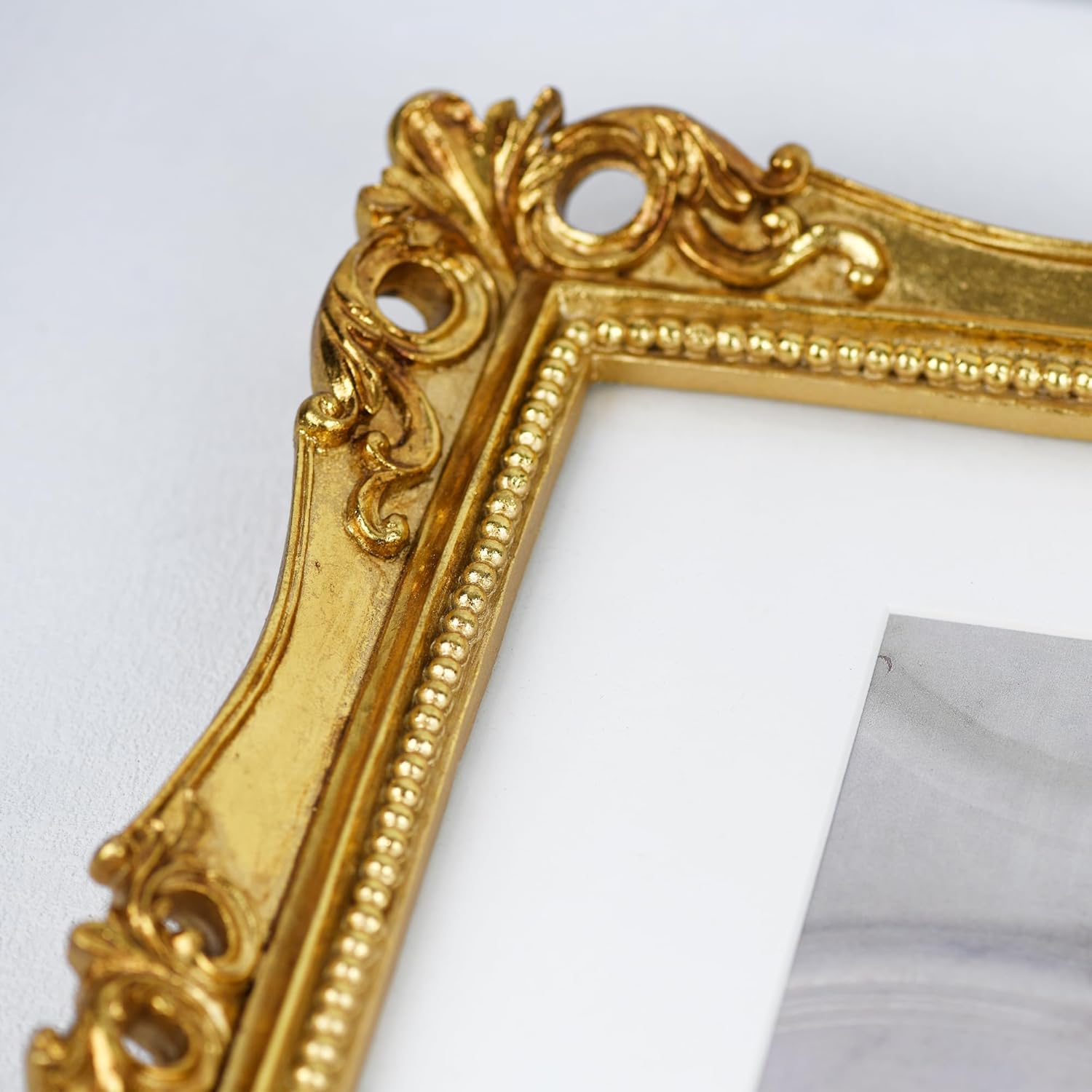 Funerom 11x14 Vintage Picture Frames with Glass Front, Ornate Frame, Antique Photo Frames for Wall Hanging Gold