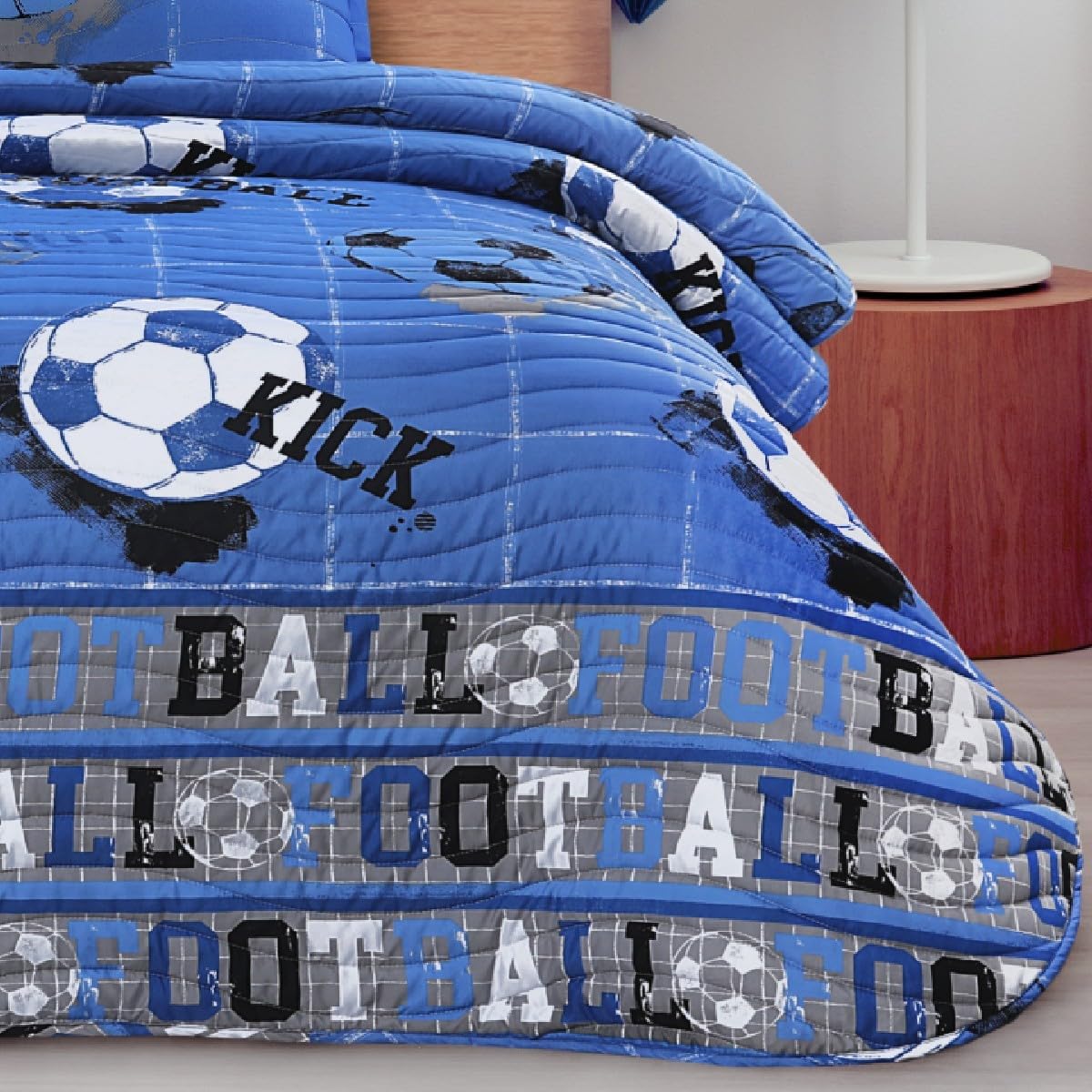 Colcha Bouti Cosida Cama Infantil y Juvenil Modelo Fútbol Quick Color Único Talla Cama 90