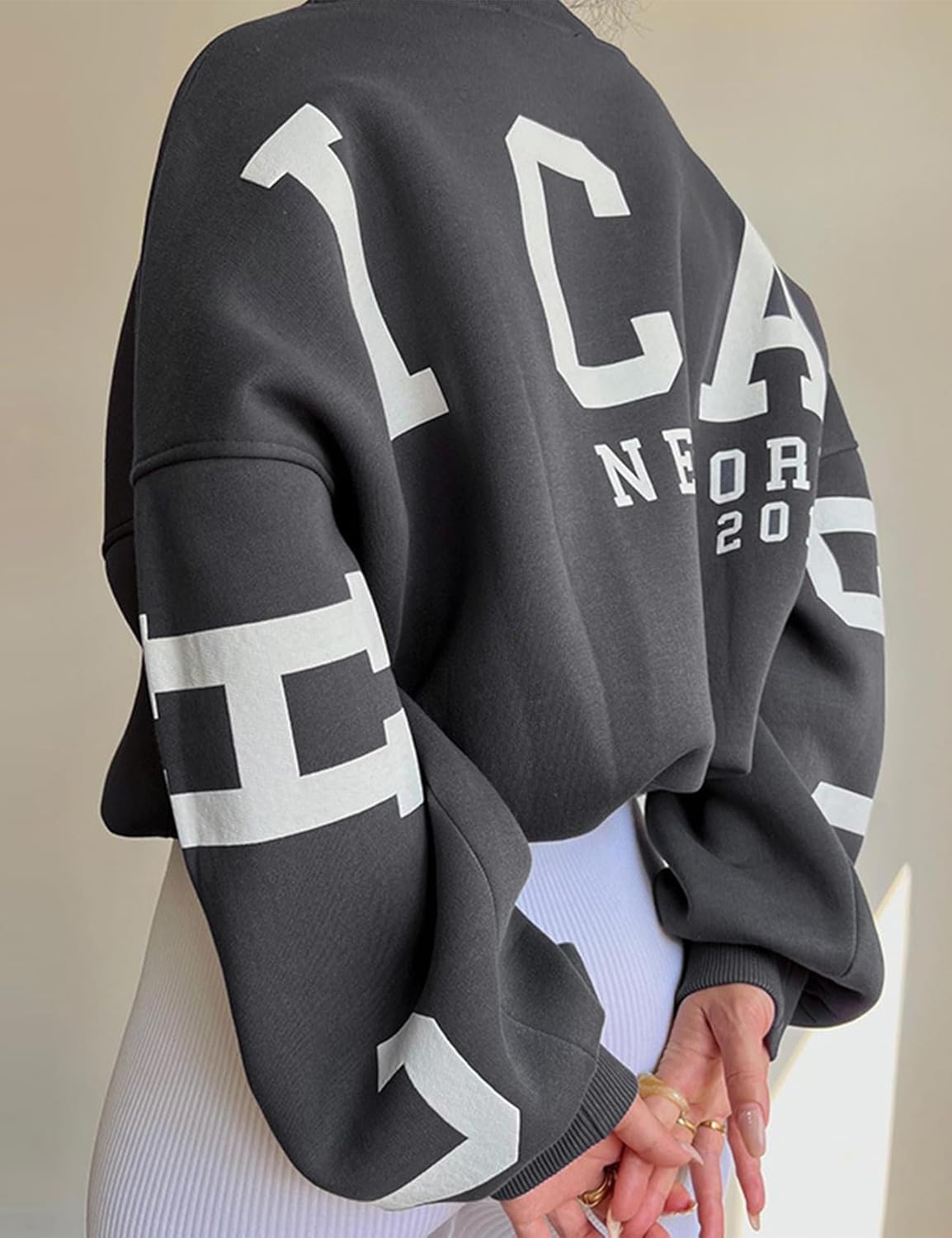 Womens Graphic Sweatshirt Y2K Oversize Letter Chicago Graphic Print Sweatshirt Drop Shoulder Crewneck Pullover Tops - Image 6