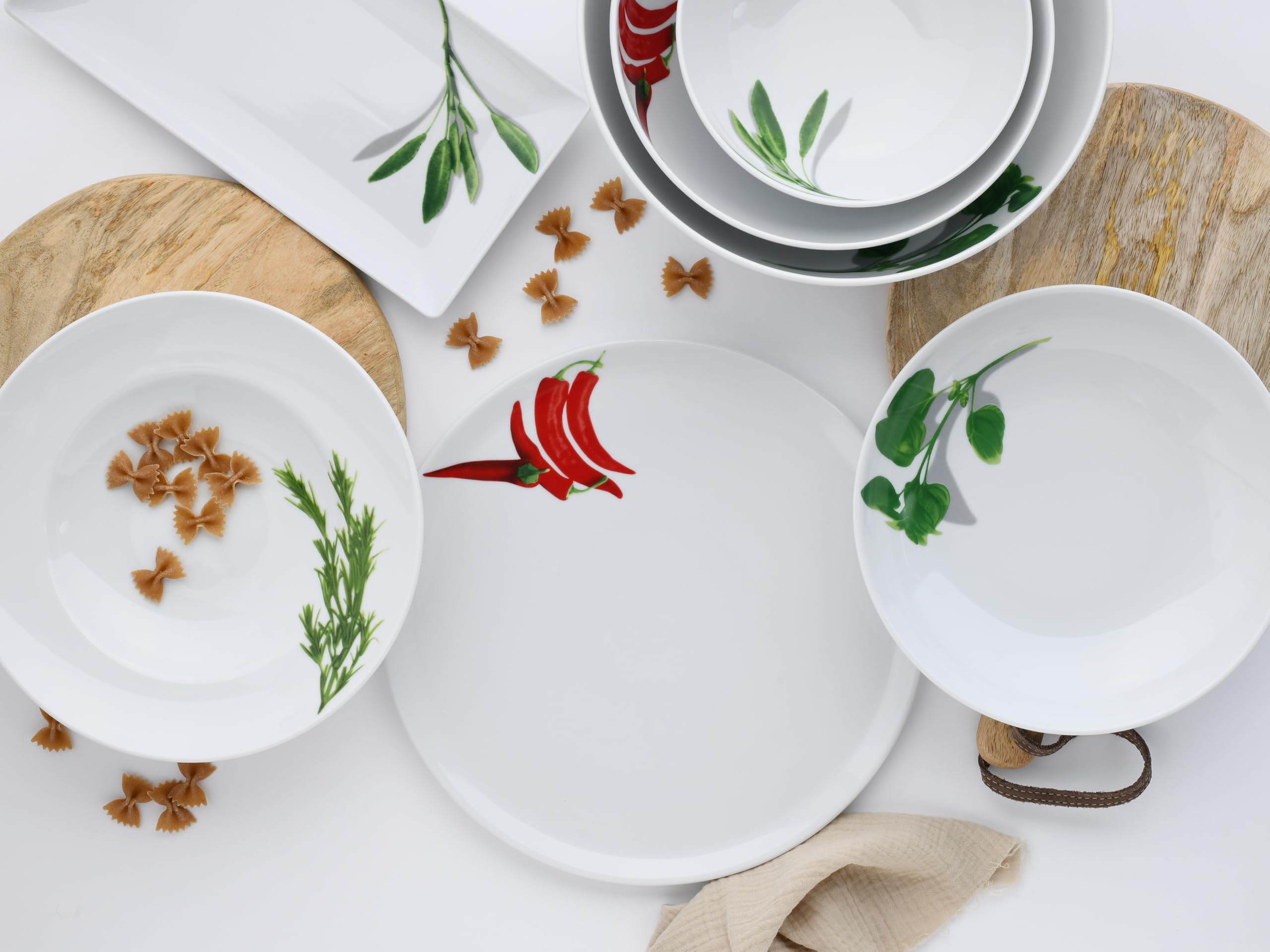 Creatable, Basiliku 23436 Lot de 4 assiettes à pâtes en porcelaine, passent au lave-vaisselle et au micro-ondes, fabriquées en Europe