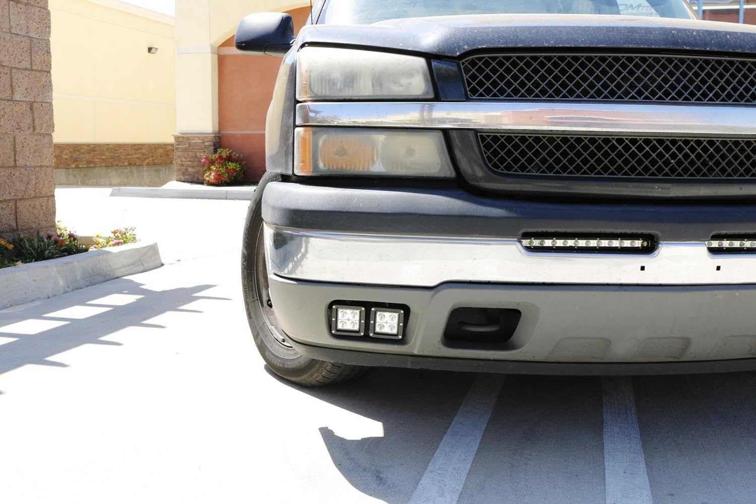 iJDMTOY Dual LED Pod Fog Lamps Compatible With 02-06 Chevy Avalanche, 03-07 Silverado 2500 3500, Incl (4) 20W High Power LED Cubes, Foglight Location Mount Brackets & On/Off Switch Wiring Kit