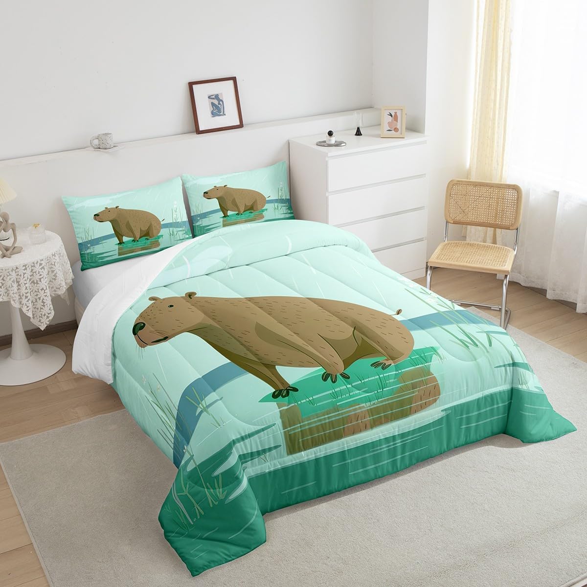 Capybara Queen Comforter Set, Cute Capybara In The Rain Bedding Comforter Sets, Woodland Natural Theme Bedding Comforter, Kawaii Capybara for Boys Girls Botanical Plants Duvet Set Bedroom Decor