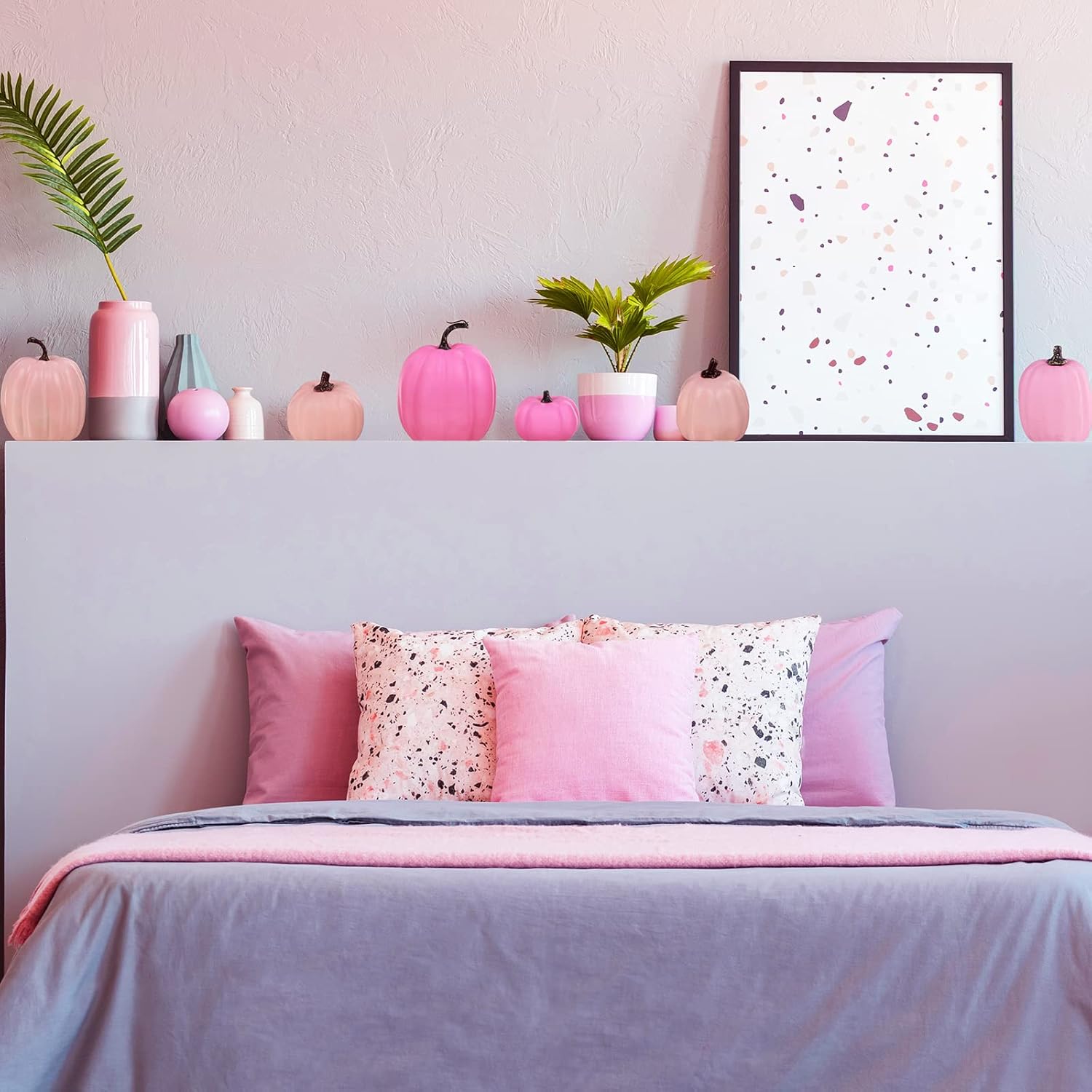 Winlyn 14 Pcs Assorted Sizes Artificial Pink Pumpkins Fall Decorative Pumpkins Faux Foam Pumpkins for Gifts Fall Wedding Bridal Baby Shower Halloween Thanksgiving Table Centerpiece Mantel Shelf Decor