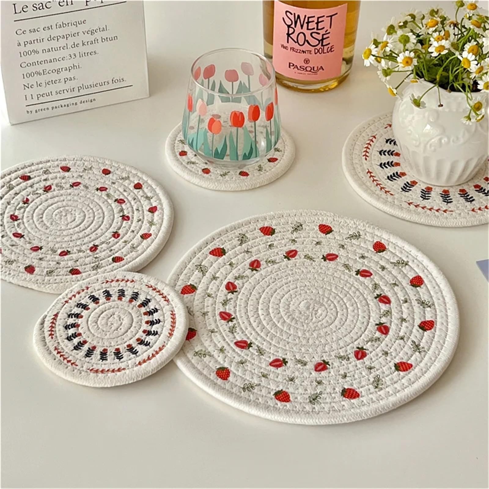 Lot de 3 Tapis Ronds tissés isolants en Corde Coton for Table à Manger, Dessous Verre, for Assiettes, décoration la Maison pour Les Tables À Manger,Les Cuisines(M 18cm)