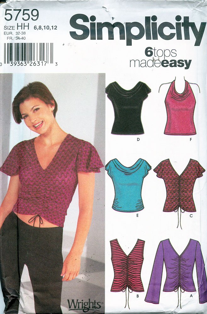 Patron Simplicity 5759 hauts en maille pour femme coupe haut de gamme
