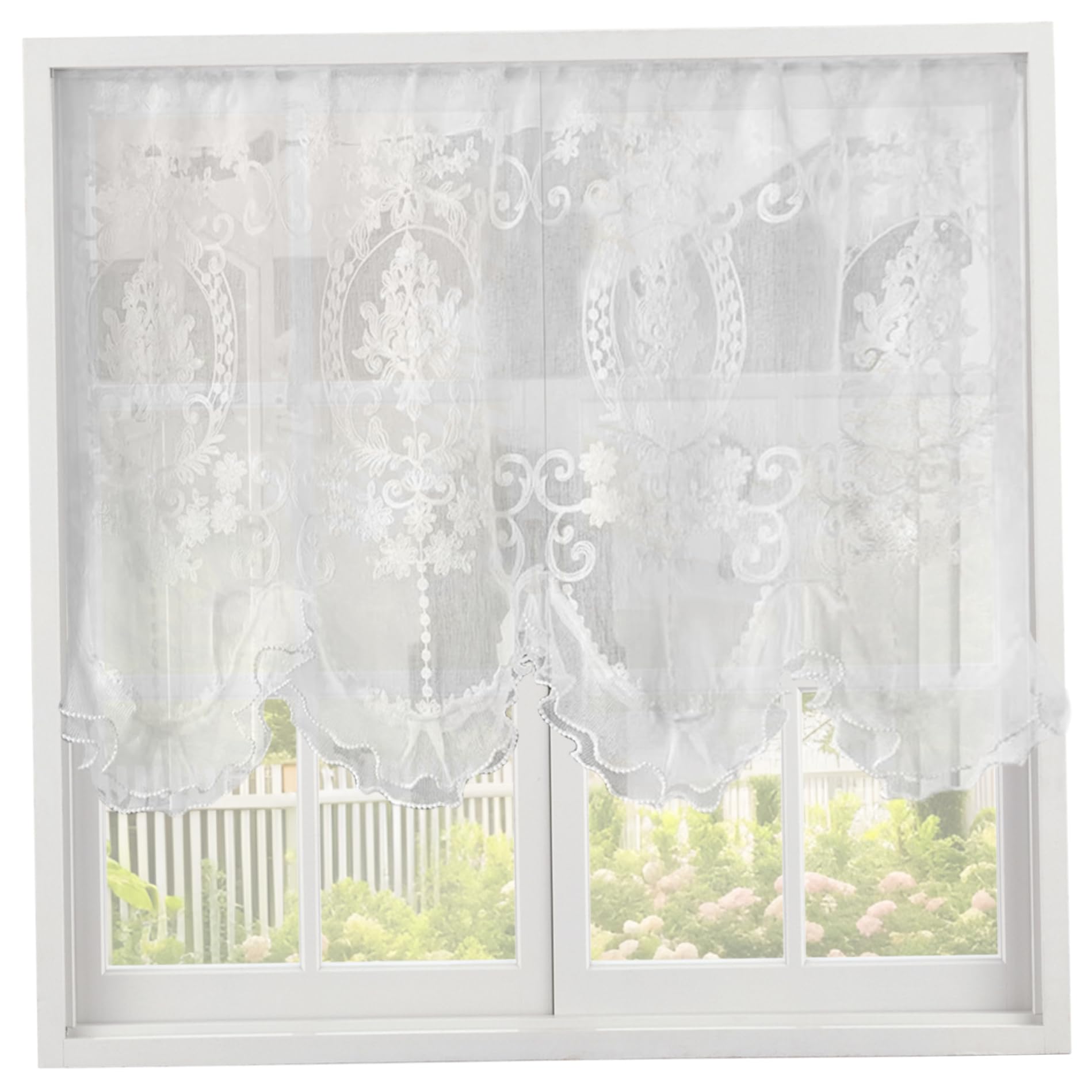 Cortinas de encaje blanco para cocina con barra decorativa y borde de cuentas