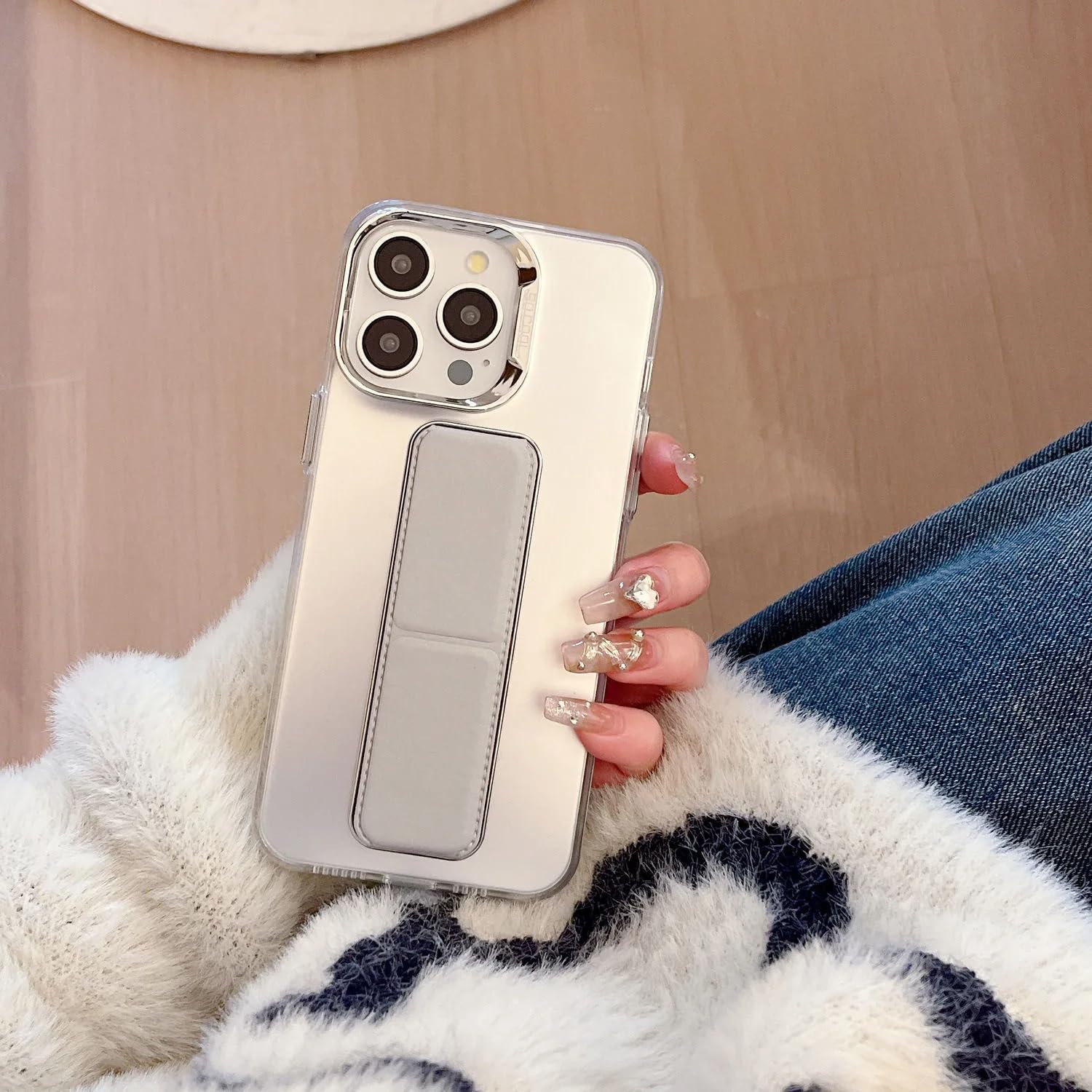 Étui iPhone 16 Plus argent avec dragonne et support magnétique - 7