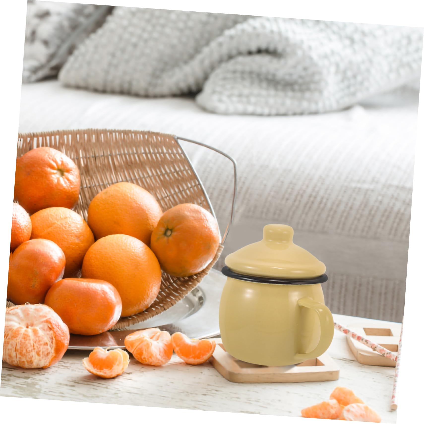 Emaille Kaffeetasse 580ml mit Ergonomischem Design und Deckel Gelber Milchbecher für Zuhause zum Erhitzen von Tee und Kaffee
