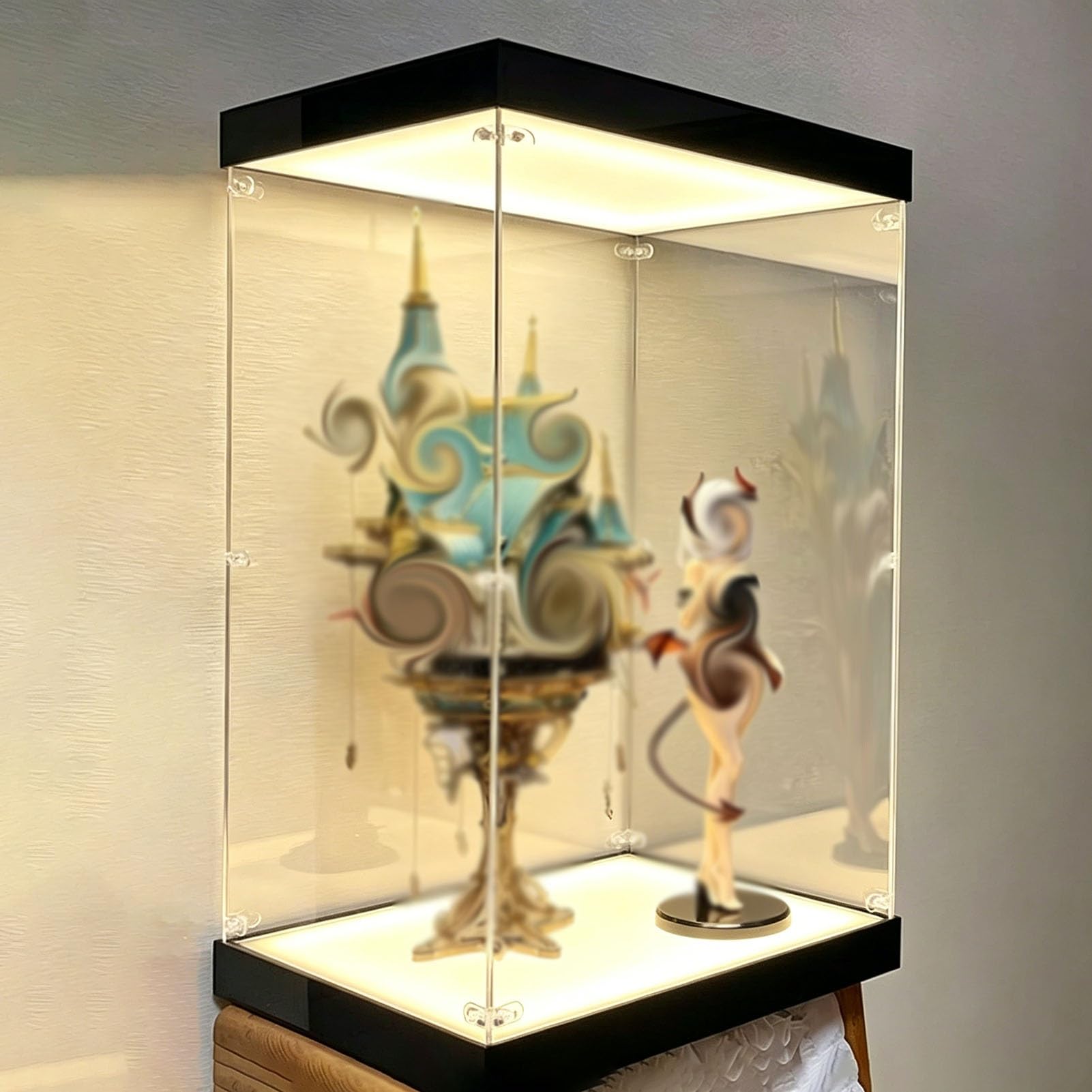 Casques anciens protégés de la poussière dans cette vitrine acrylique LED