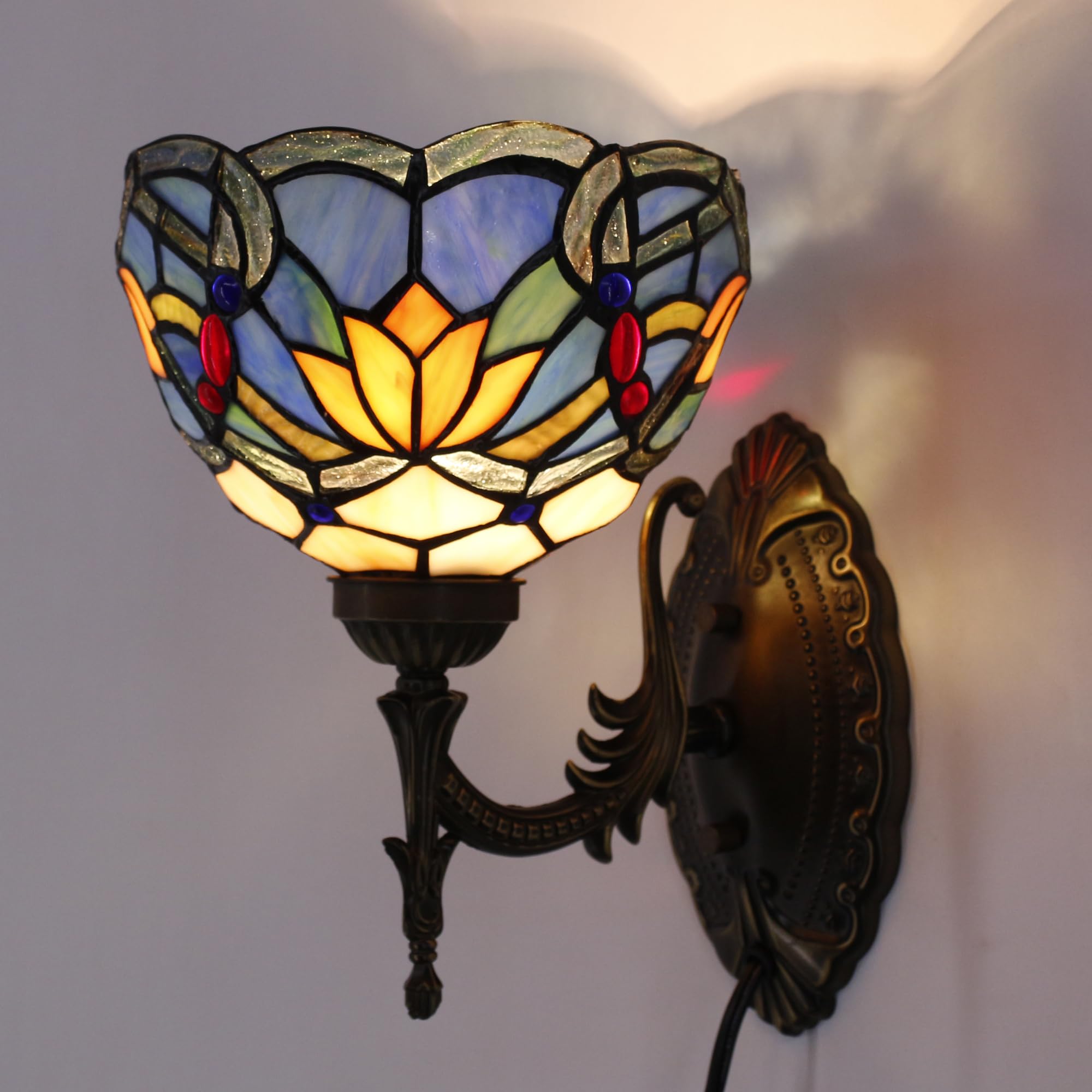 Tiffany Blue Stained Glass Wall Sconce Lamp 8x10.5x11
