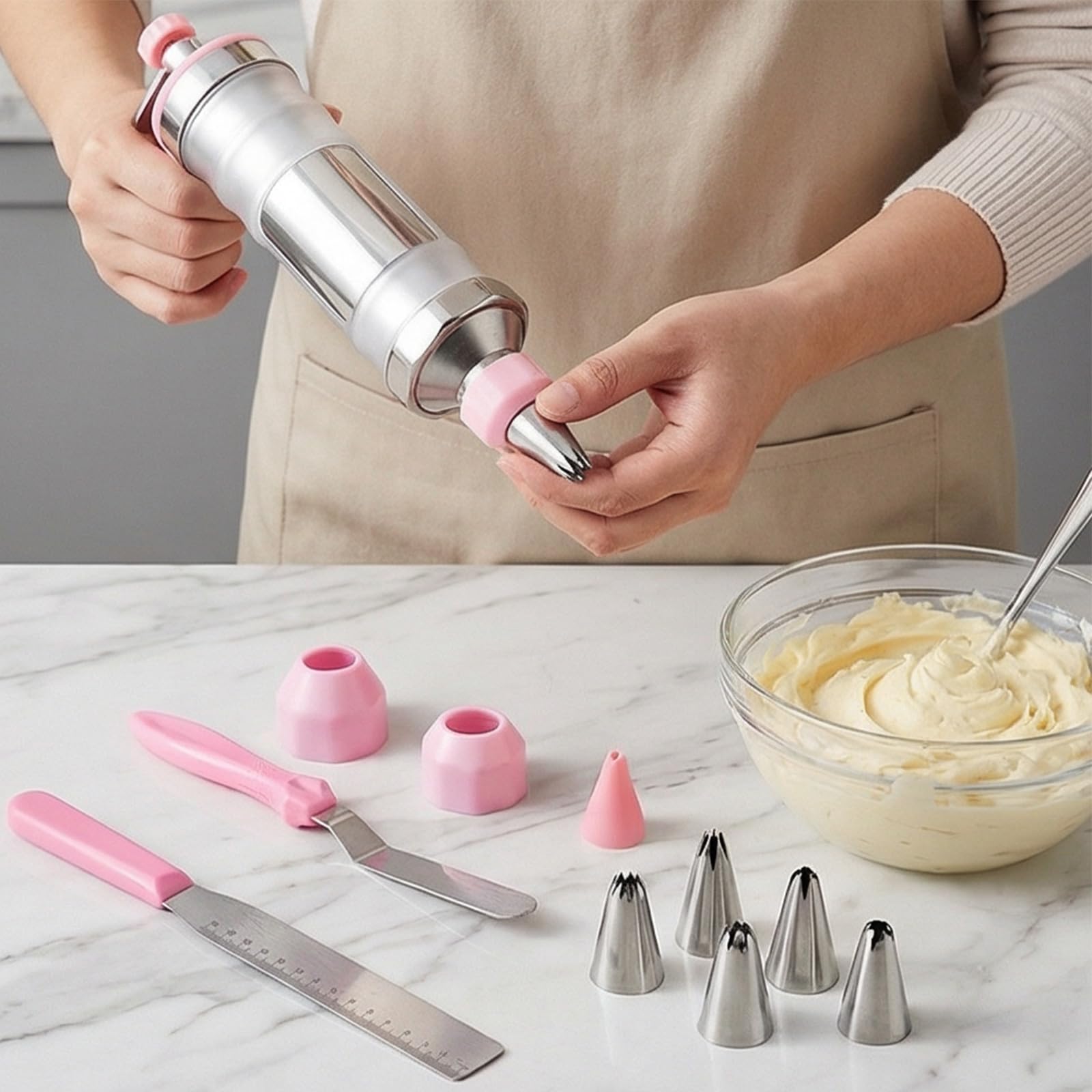 Ensemble de décoration de pâtisserie robuste de 34 pièces avec diverses buses, ensemble d ' accessoires de cuisson domestique pour les designs artistiques, mélange d ' aluminium Frosts