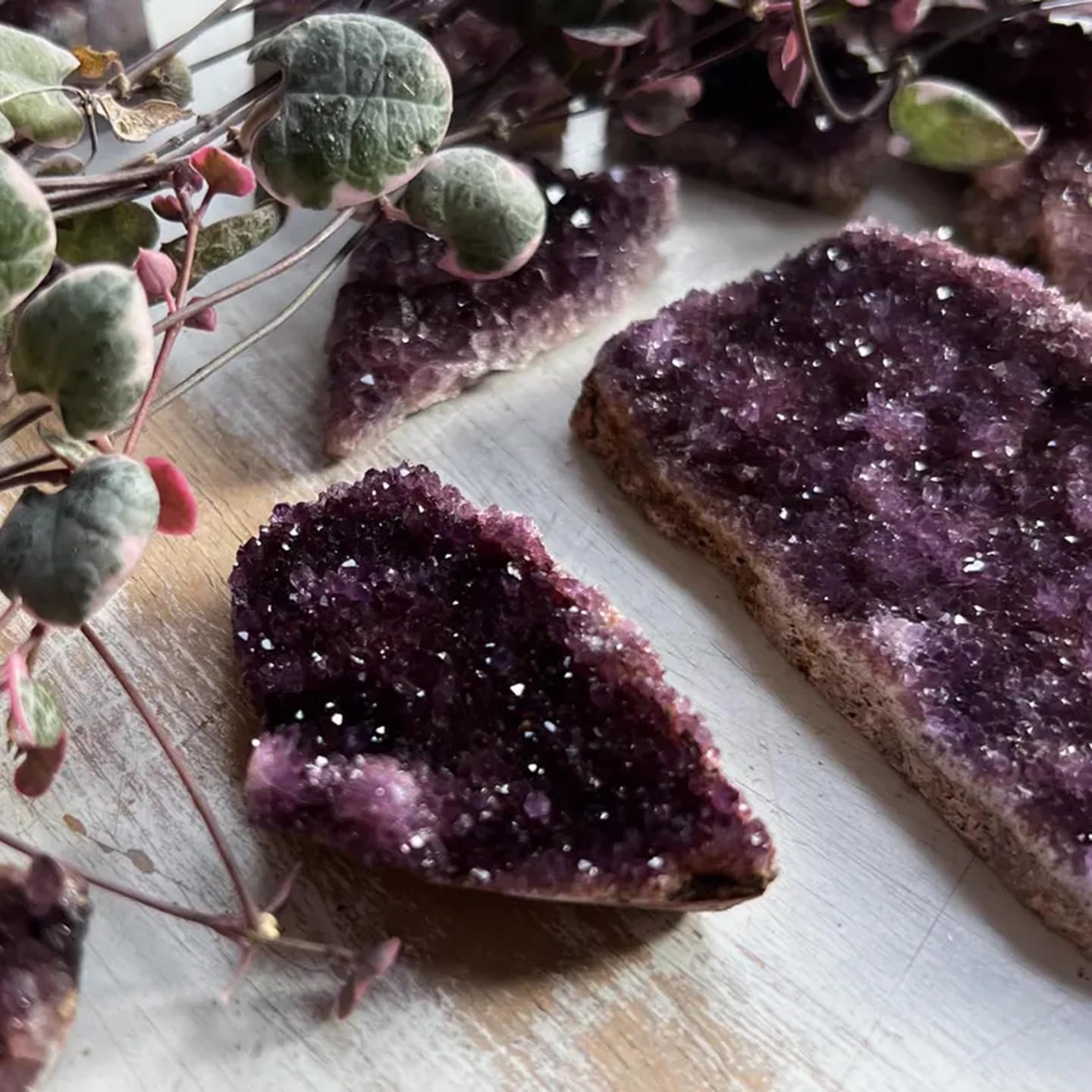 NIBHZ Natürliches Kristall-Rohmineral-Exemplar, Amethyst-Kristall-Ornament