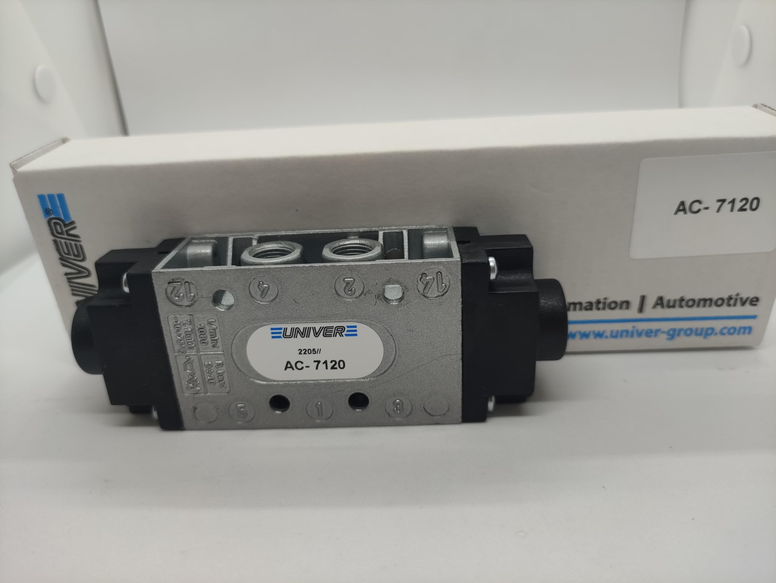 AC-7120 UNIVER Reifenventil, bistabil, 5/2 1/8 Zoll