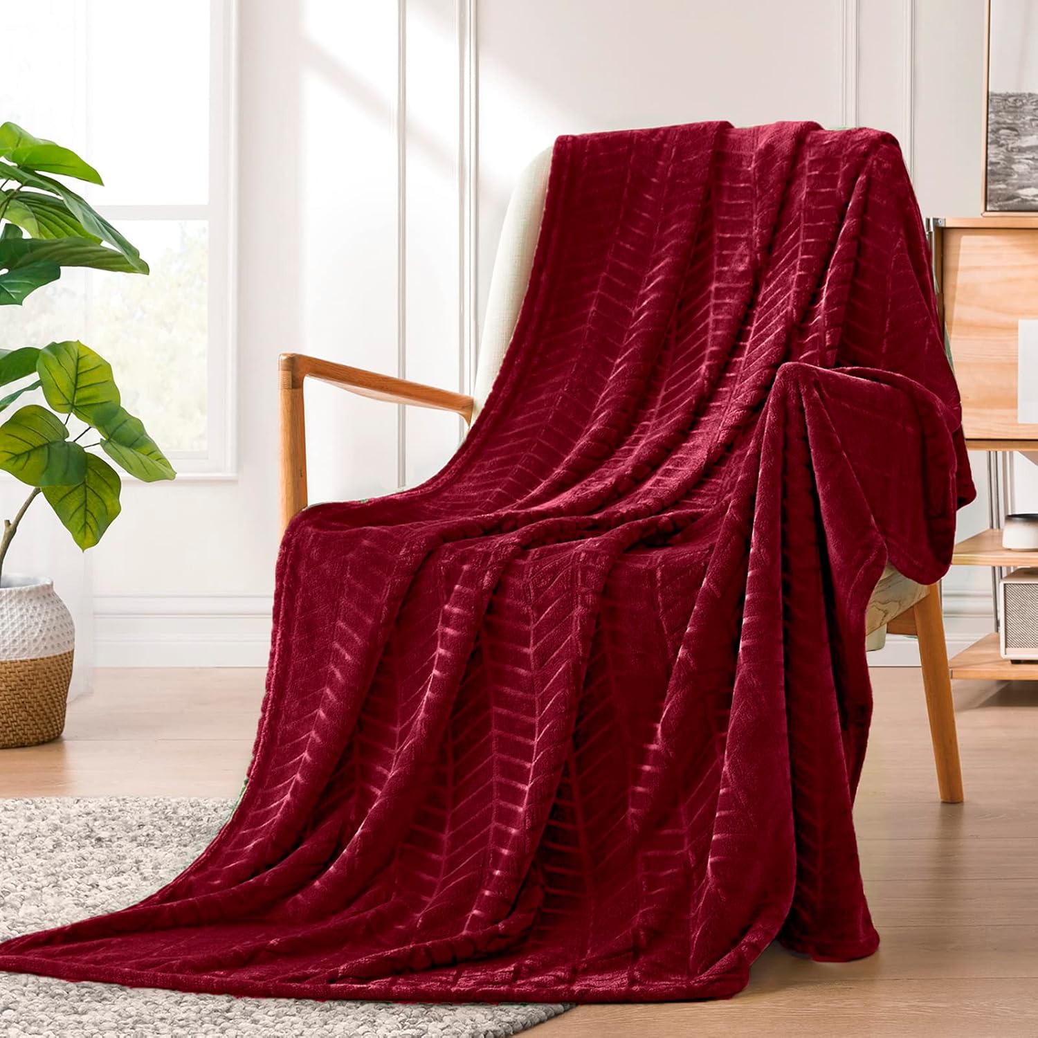 Excervent Soft Flannel Fleece Throw Blanket, Lightweight