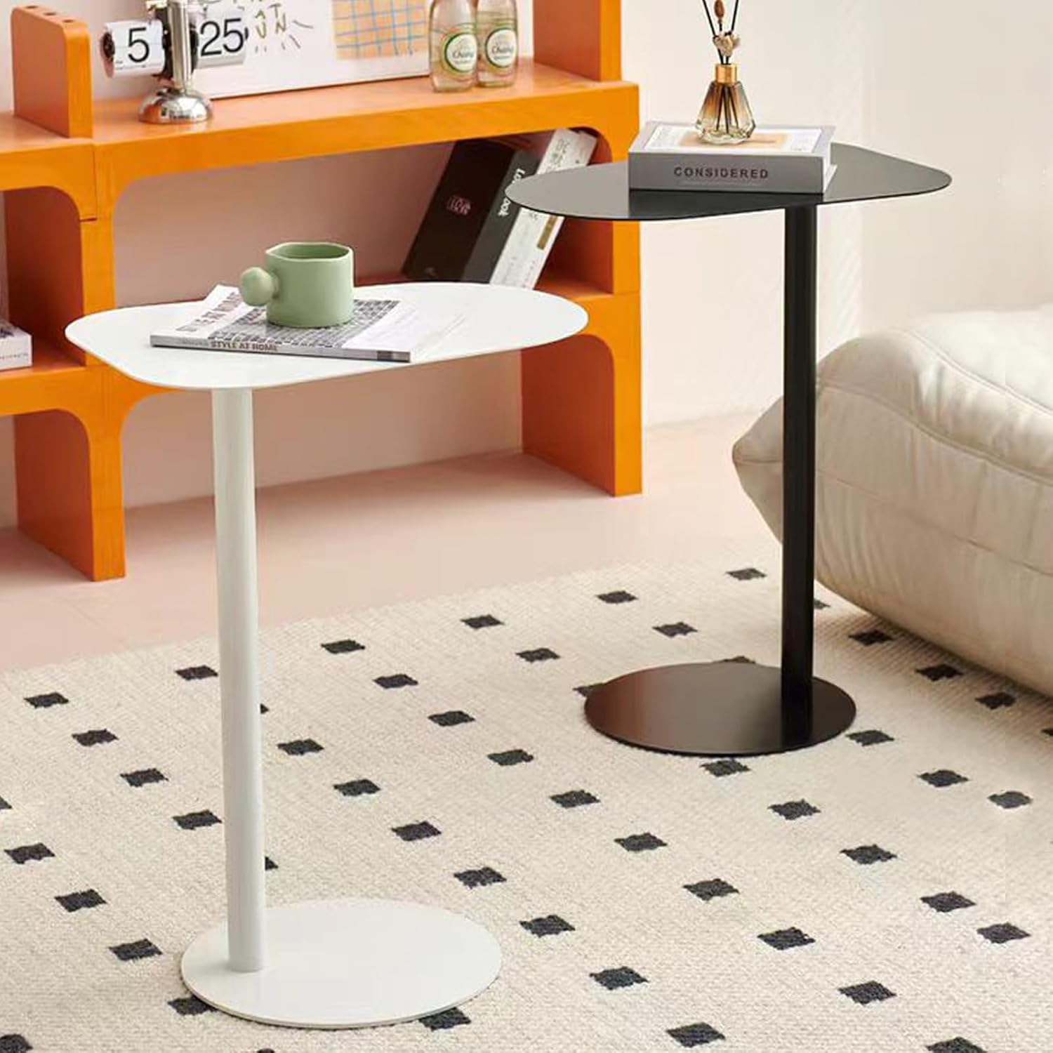 GFFQLXHTC-Shaped Metal Side Table, Black Iron End Table for Small Space, TV Tray Slides Under Couch Sofa, Laptop Table for Living Room Bedroom Bathroom (White, Height - 27.6in)