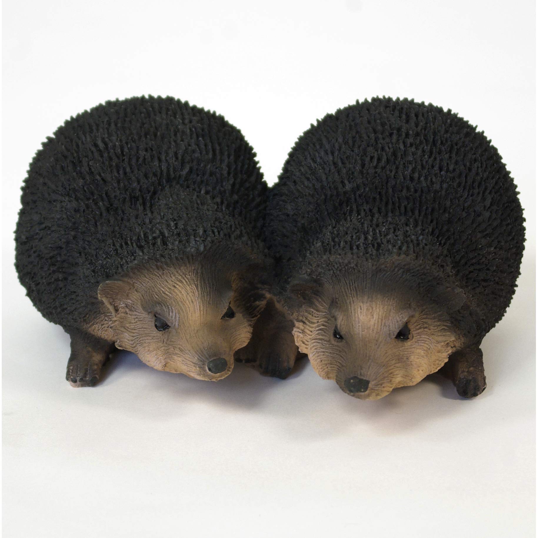 GeKi Trend Igel Paar Garten-Deko Dekofigur wetterfest Kunststein Resin ca. 19 x 21 cm groß
