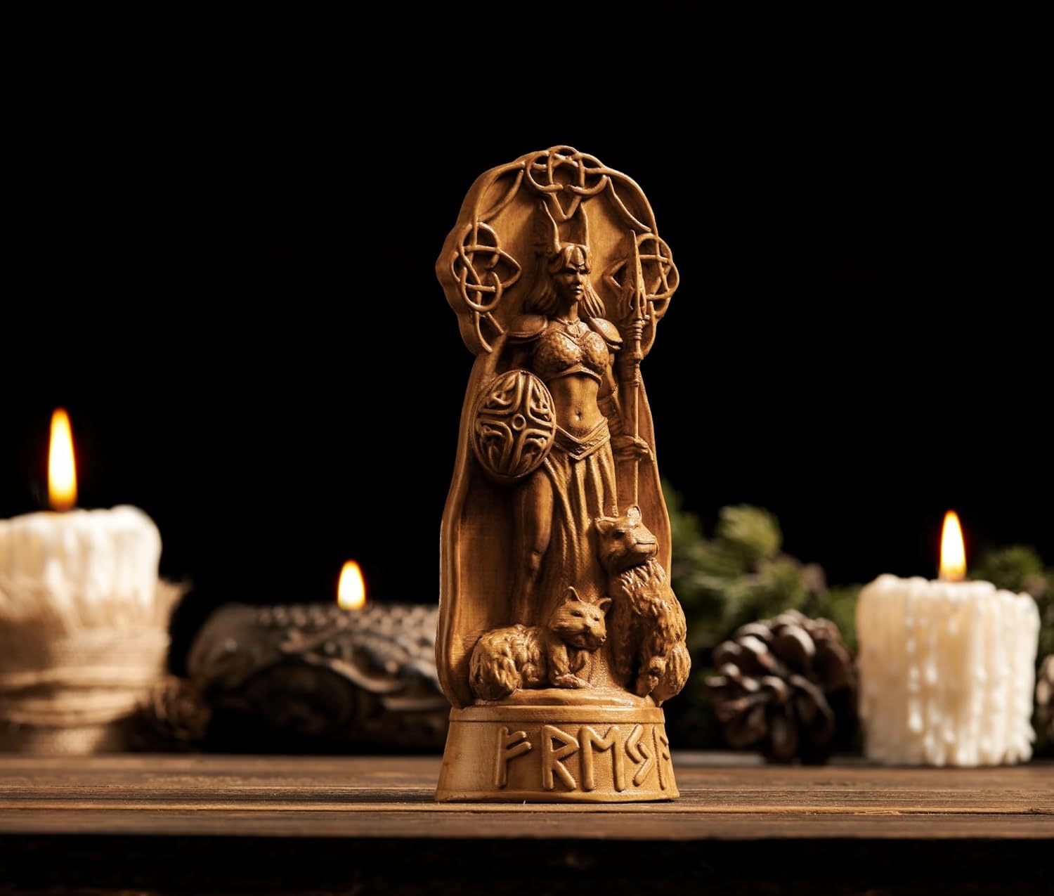Freya Statue, Norse Pagan Decor, Goddess Statue Altar,Freya Cats， Freyja Wood Sculpture Art, Altar Crafts, Creative Desktop Decorations (Wood)