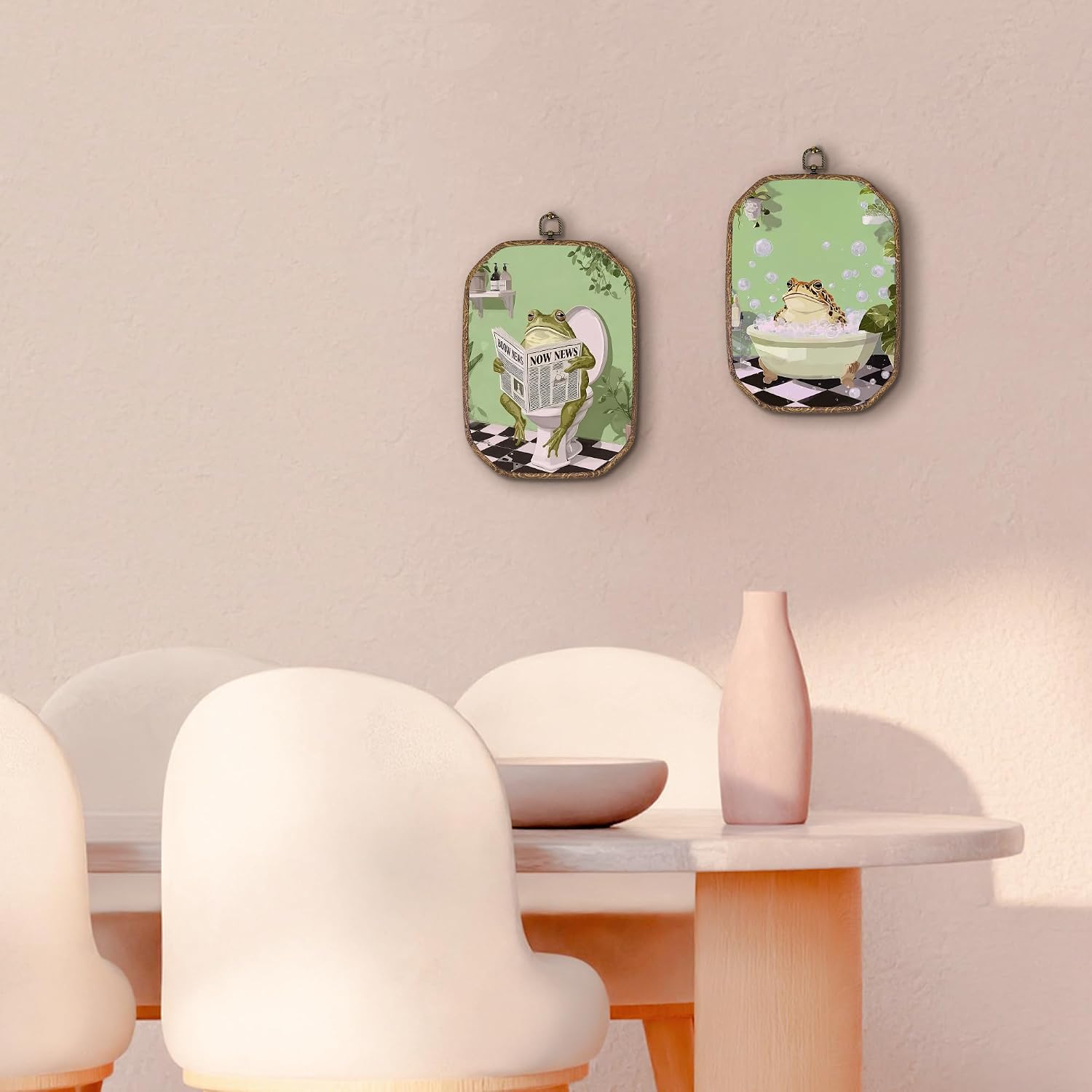 Hxlac Funny Bathroom Frog Rectangular Wall Art Framed Set of 2, Funky Frog in Bath Rectangular Wall Decor, Eclectic Animal Bathroom Hanging Canvas Prints Wall Sculptures for Home Living Room Decor, 7.1x10.2 Inch image 4