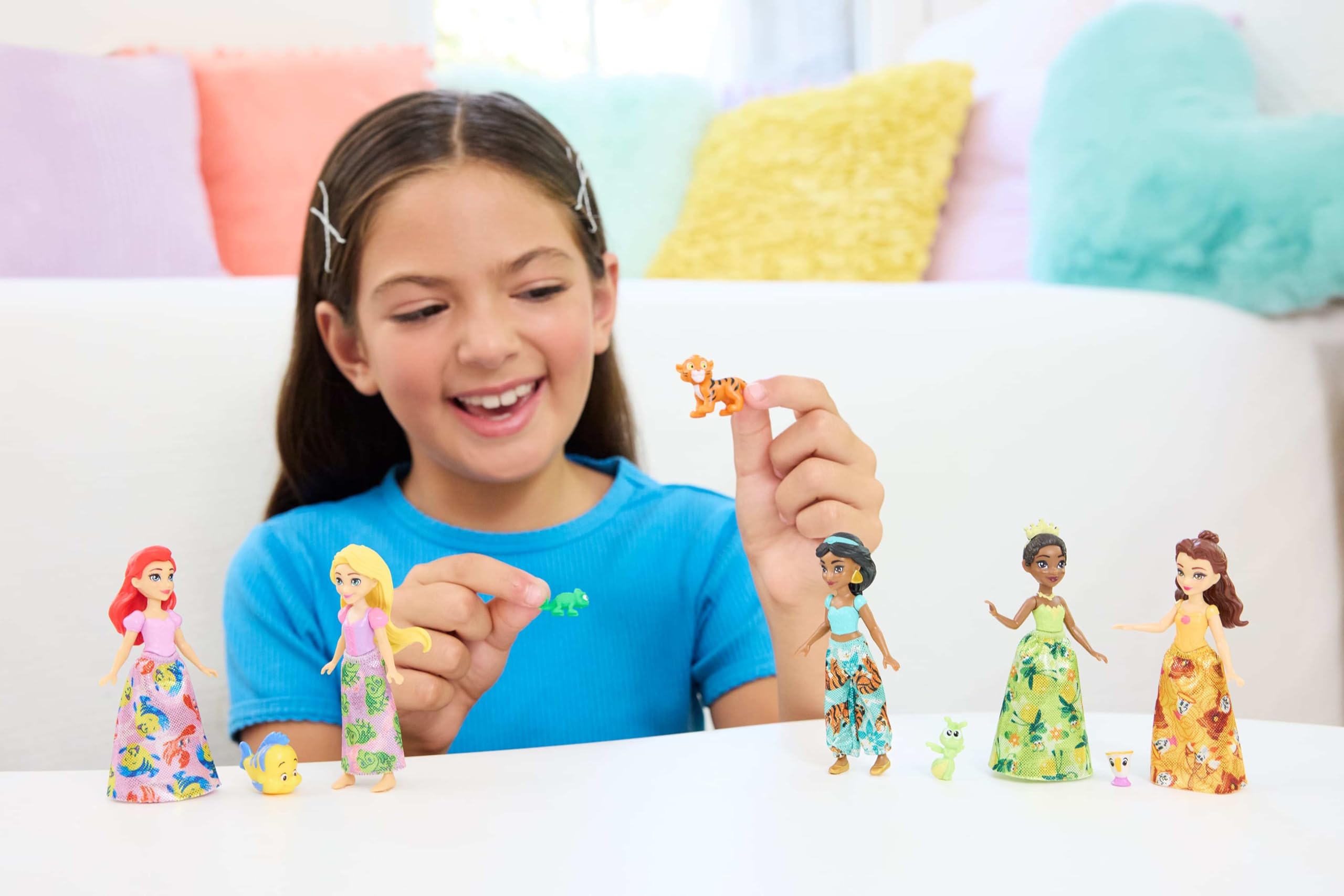 Mattel Disney Princess - Principessa e Amico Multipack, set con 5 mini bambole snodate e 5 personaggi amici abbinati, ispirati ai film Disney, giocattolo per bambini, 3+ anni, JBL33