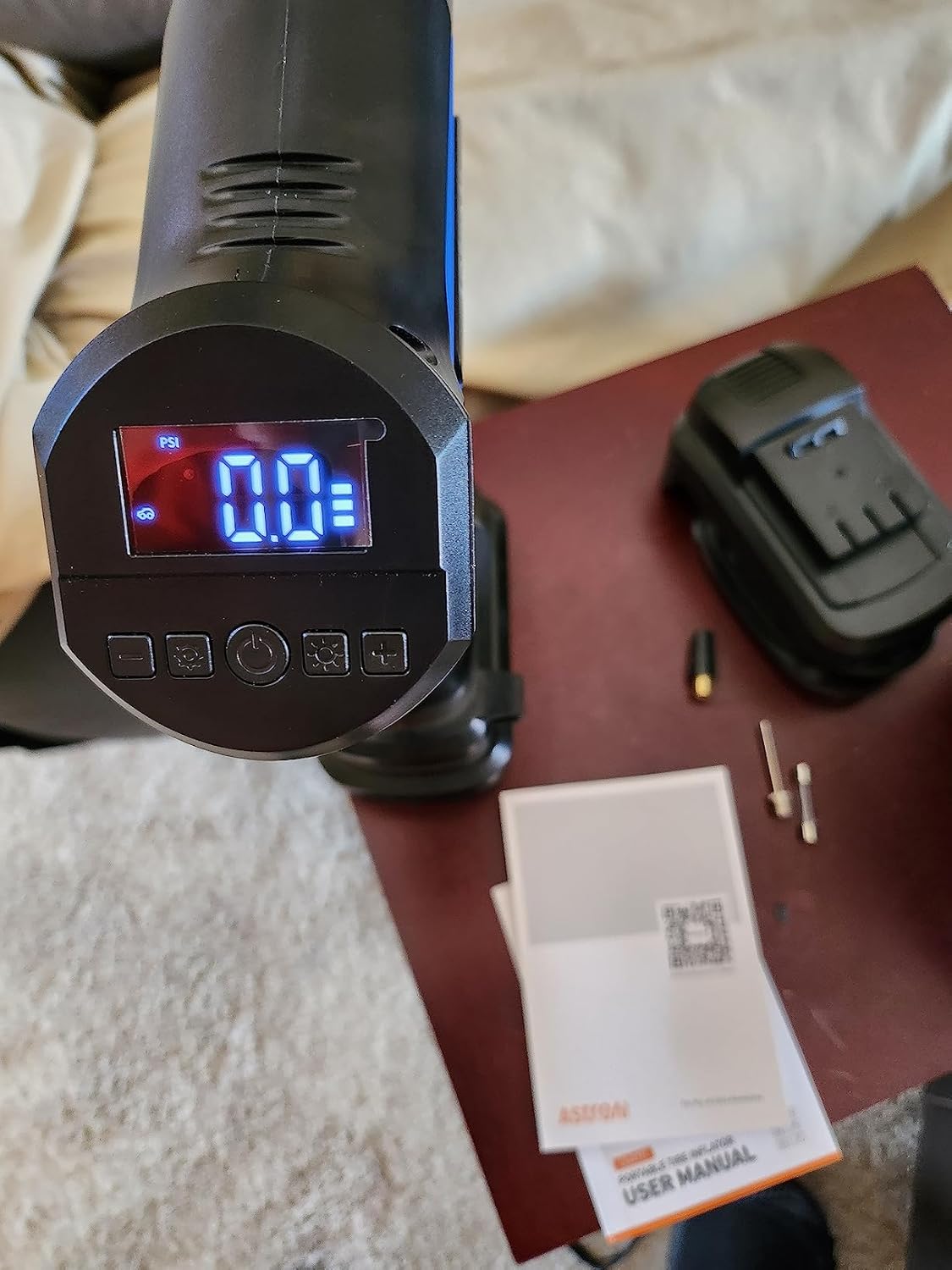 AstroAI Tire Inflator Air Compressor Cordless Car Tire Pump Blue with